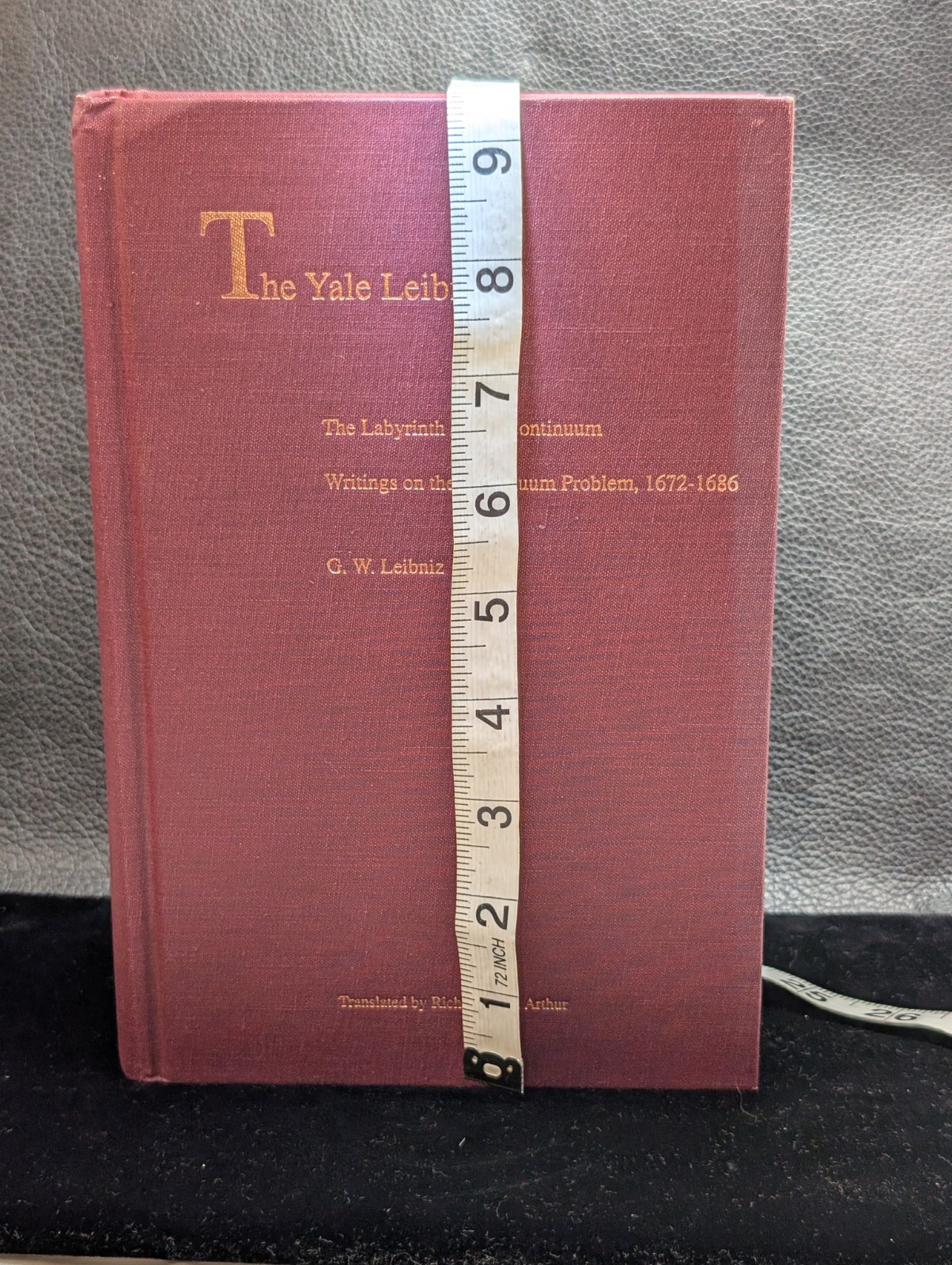 The Labyrinth of the Continuum Writings on the Continuum Problem 1672-1686. Yale