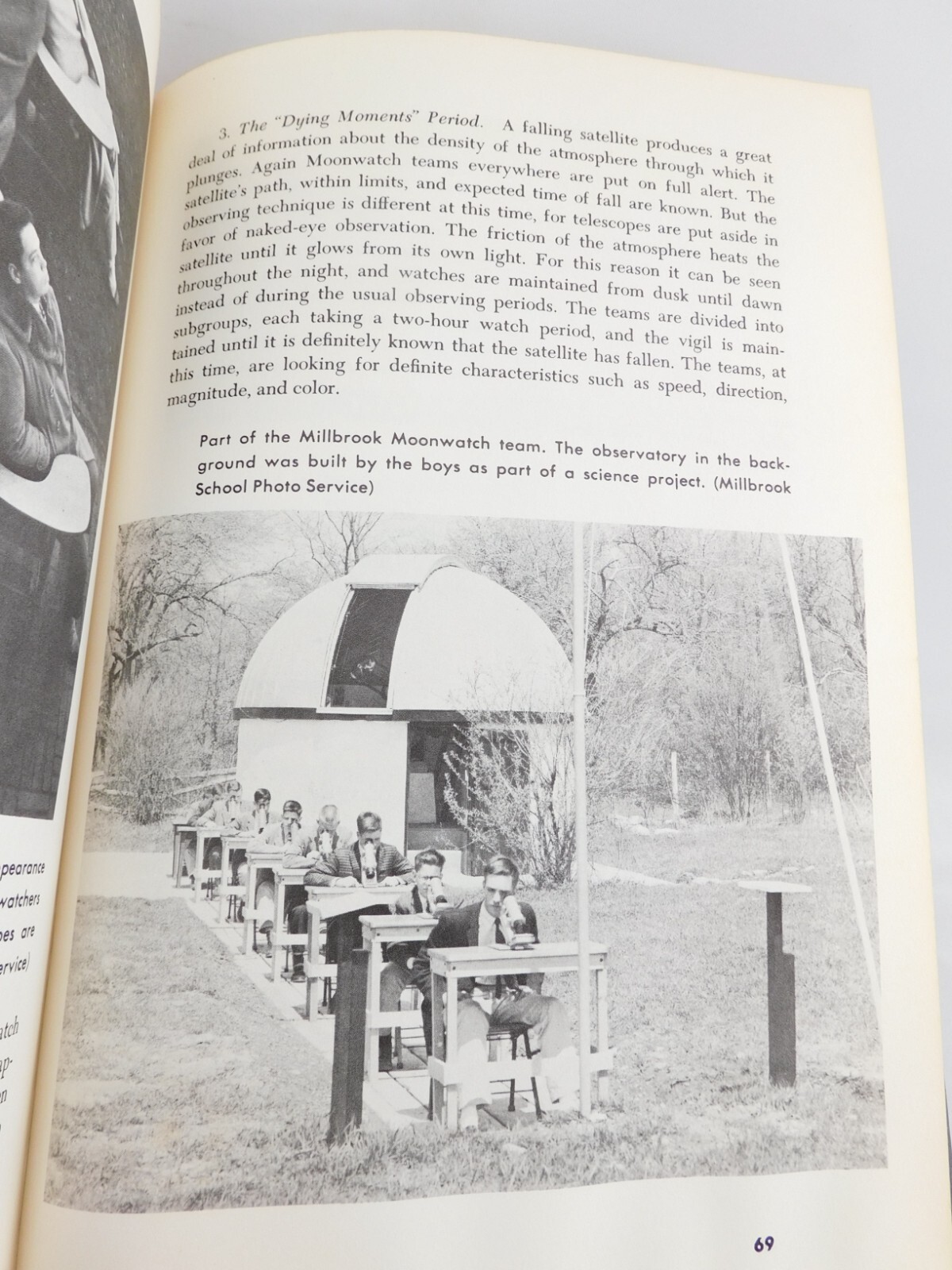 1958 Satellite Observing by N E Howard Handbook Illustrated HC 136 Pages