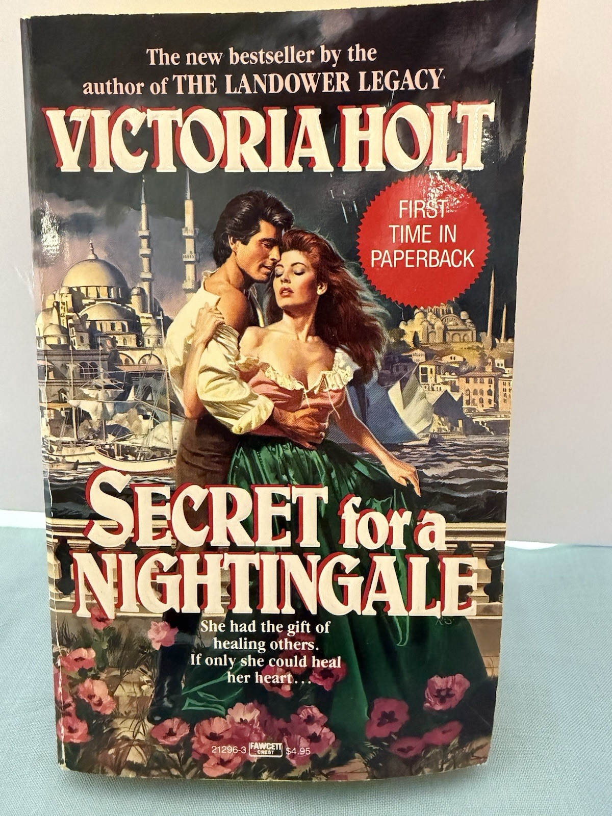 Vintage Victoria Holt 7 Paperback Book Lot Gothic Romance Novels