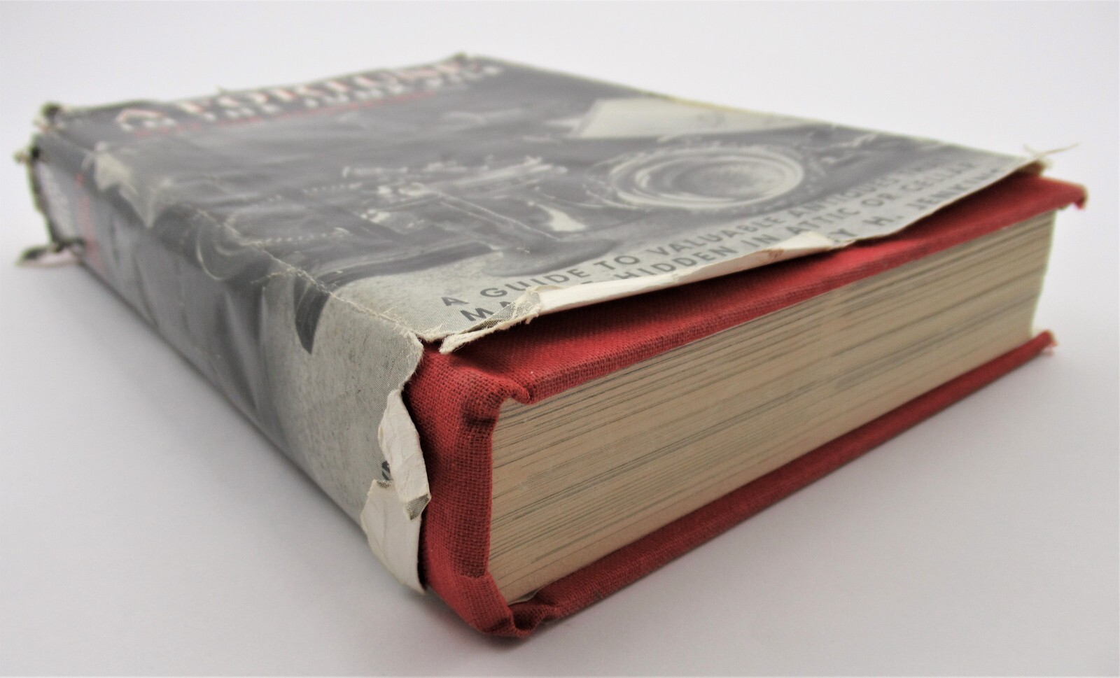 A FORTUNE IN THE JUNK PILE Jenkins 1968 HC/DJ 440-Pages Illustrated 1st Ed