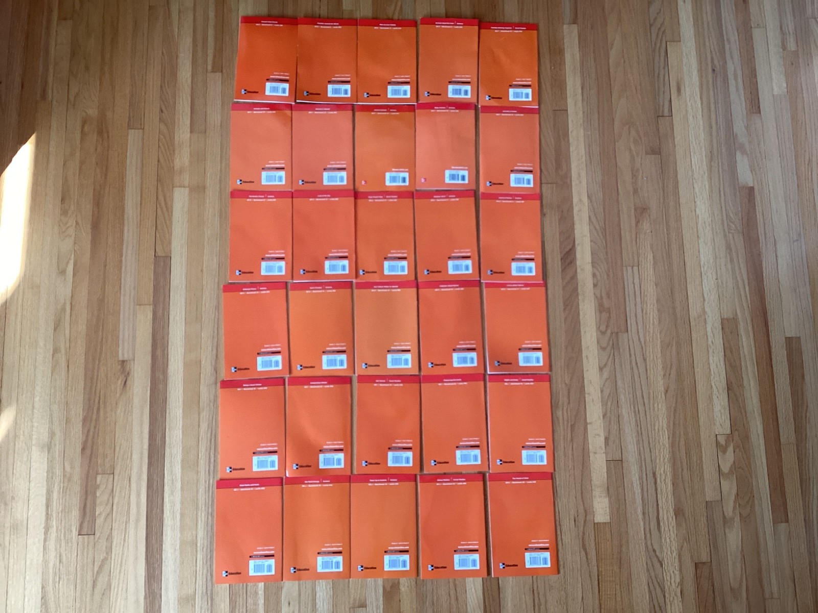 MCGRAW HILL WONDERS LEVELED READERS / GRADE 2 / APPROACHING / 30 BOOKS