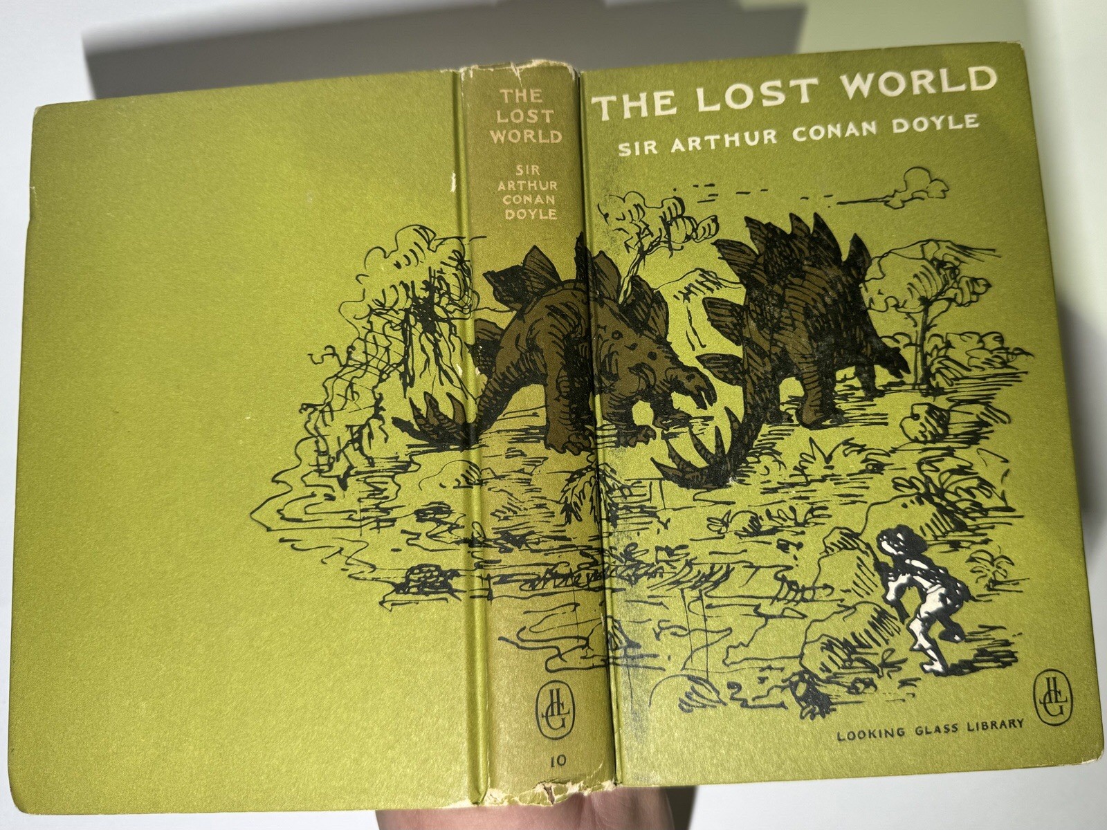 VTG Sir Arthur Conan Doyle The Lost World Dinosaur Looking Glass Library 1959