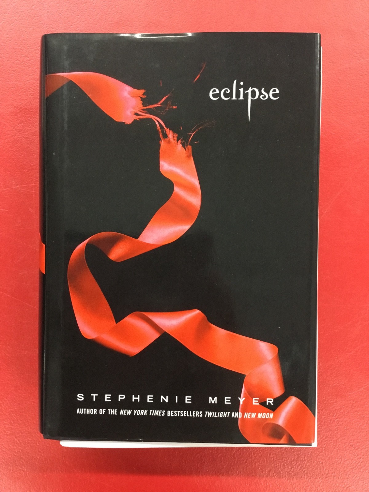 Eclipse 6×9 Book SIGNED by Stephenie Meyer 1st Ed. Hardcover Twilight Saga
