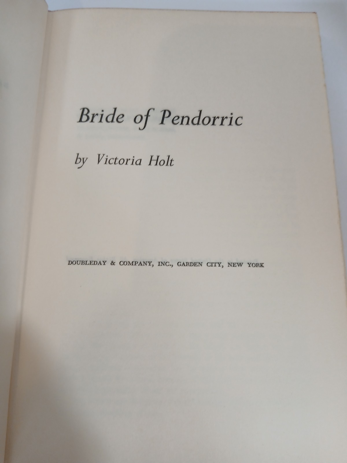 Victoria Holt Bride of Pendorric HC Book Club Edition DJ 1963