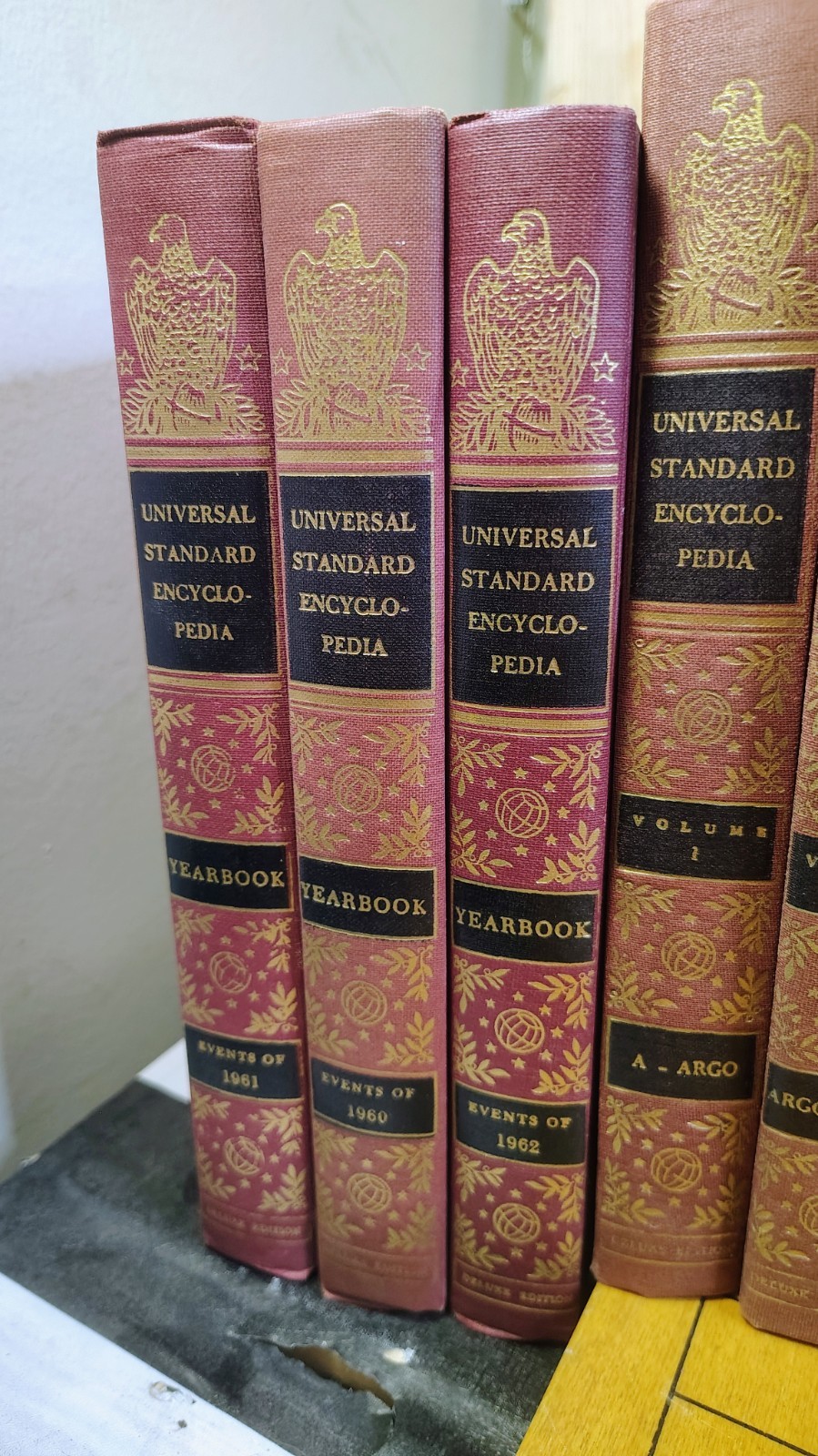 Universal Standard Encyclopedia Complete Set 25 +3 Volumes Illustrated 1954 1955