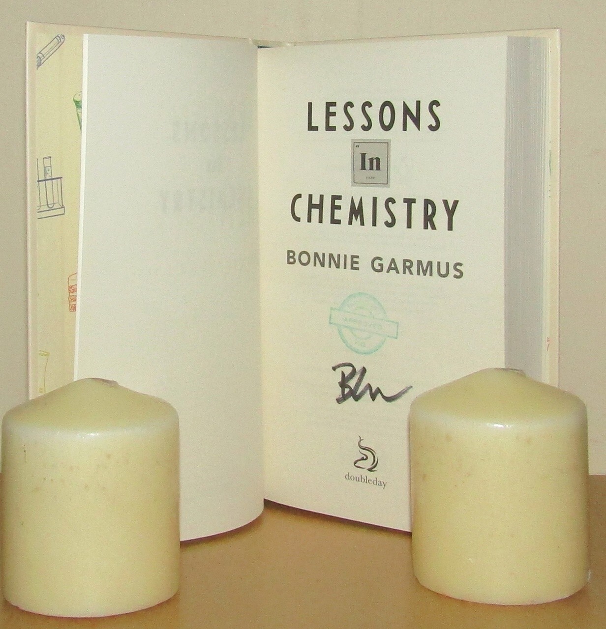 Bonnie Garmus – Lessons in Chemistry – Signed – 1st/1st (2022 First Edition DJ)