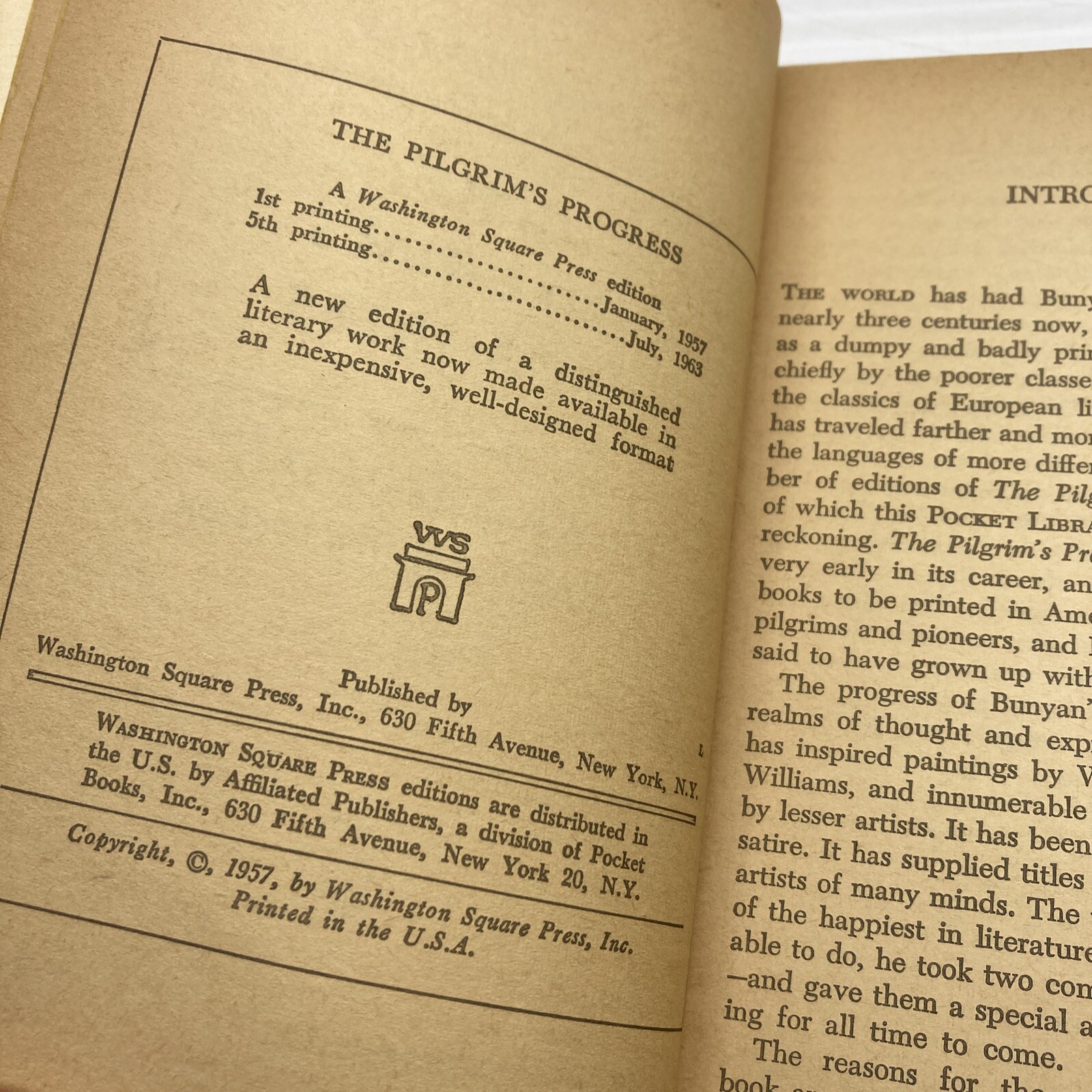 The Pilgrim’s Progress John Bunyan Washington Square Press 1963 5th Print