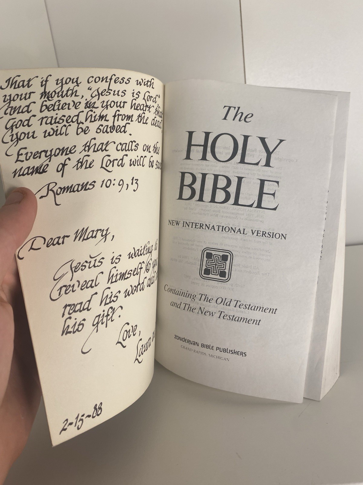 Holy Bible New International Version Softcover Zondervan Bible Publishers