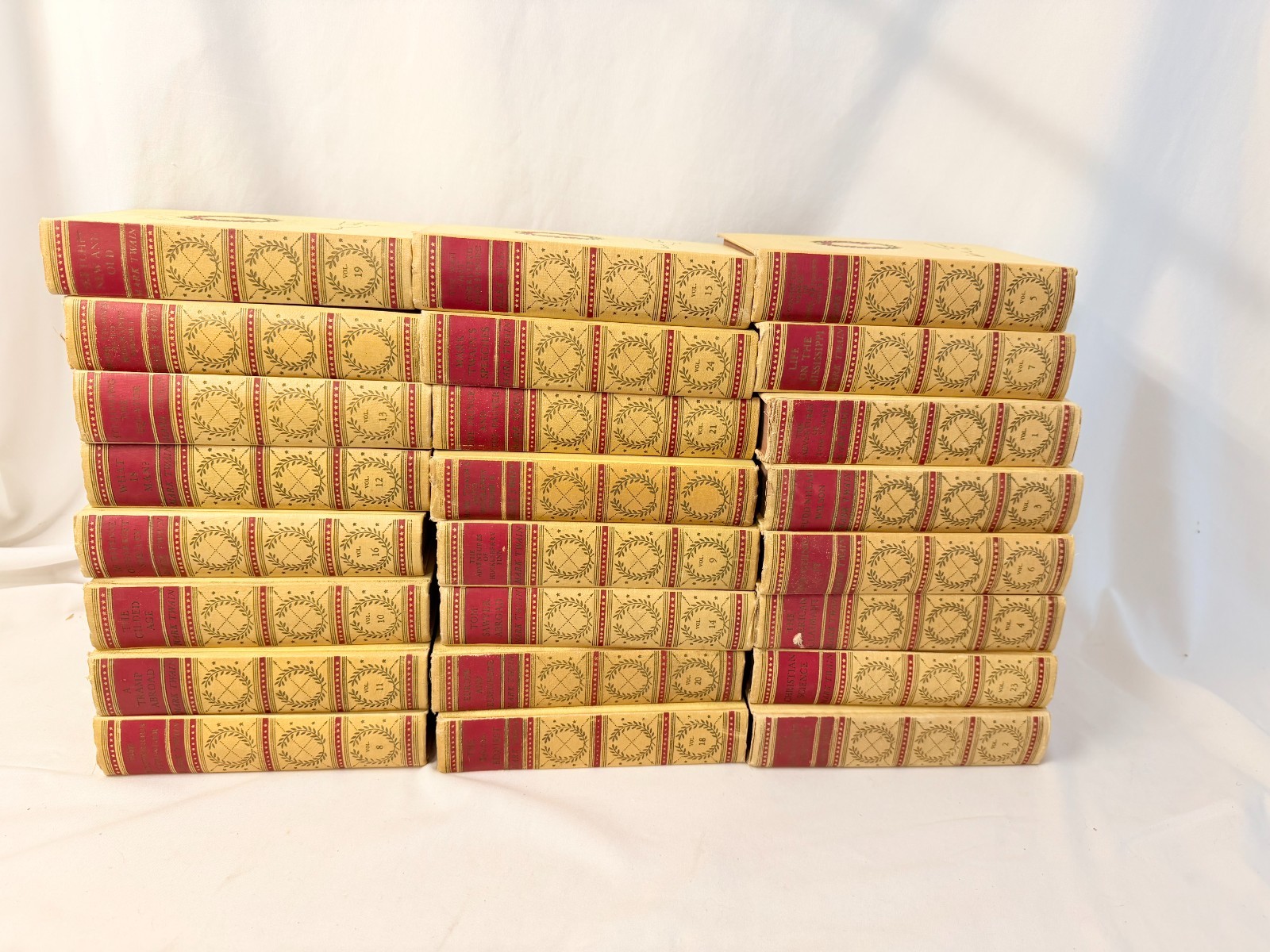 Old Vintage The Complete Works of Mark Twain 24 Volume Set American Artists Book