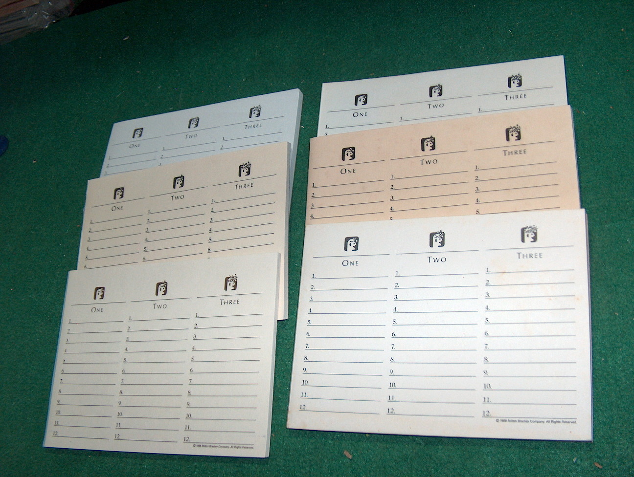 Scattergories Refill Lists / Pads 400 Sheets Scattergories Pads 1lb7oz