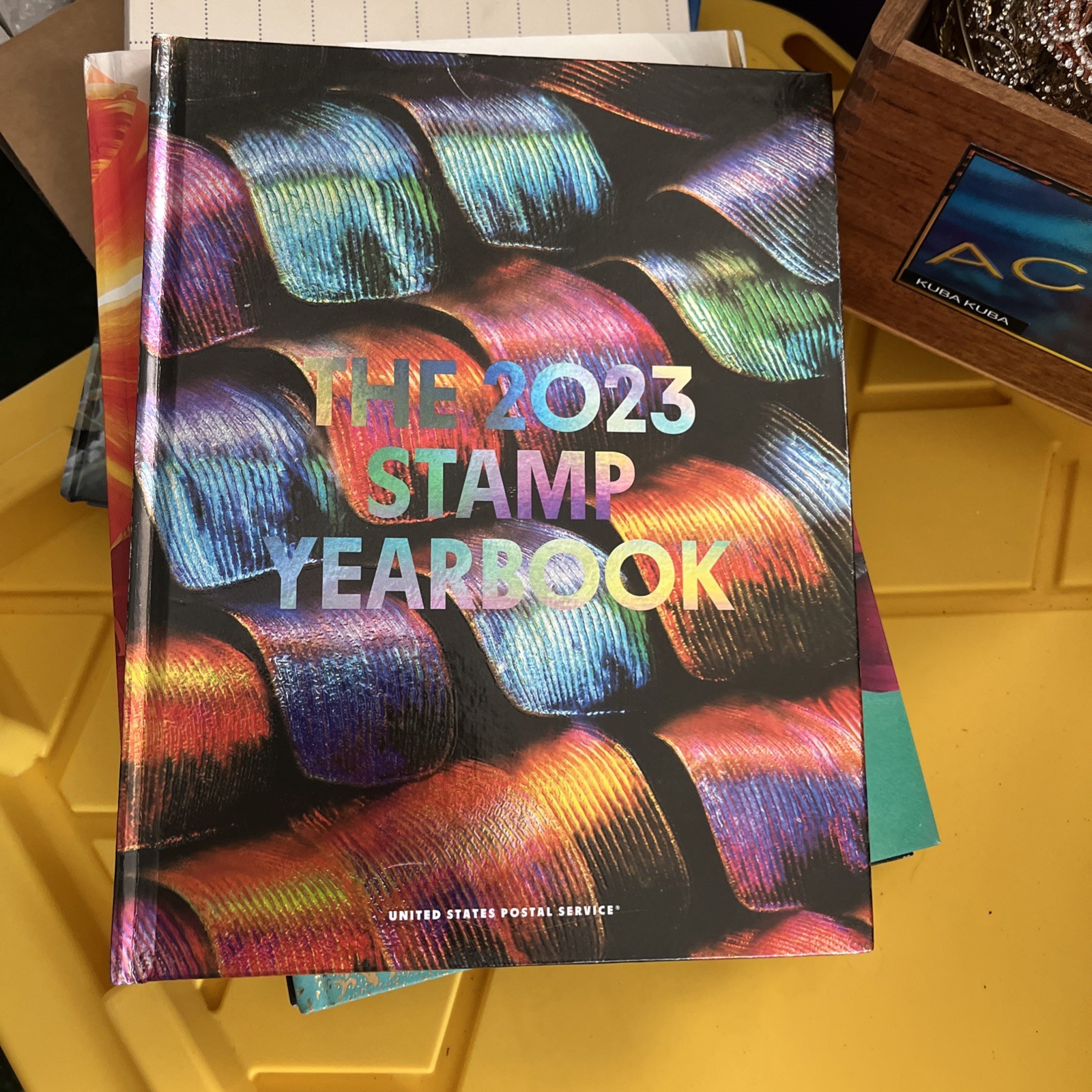 lot 8 stamp postal yearbook , 1994-2000-2017-2018-2019-2021- 2022-2023