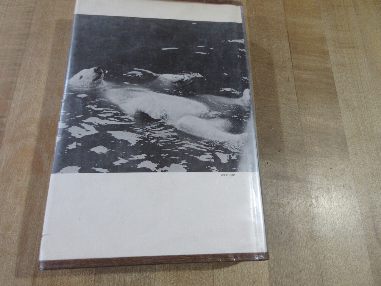 1967 Animal Gardens by Emily Hahn hardcover dust jacket ex library (b)