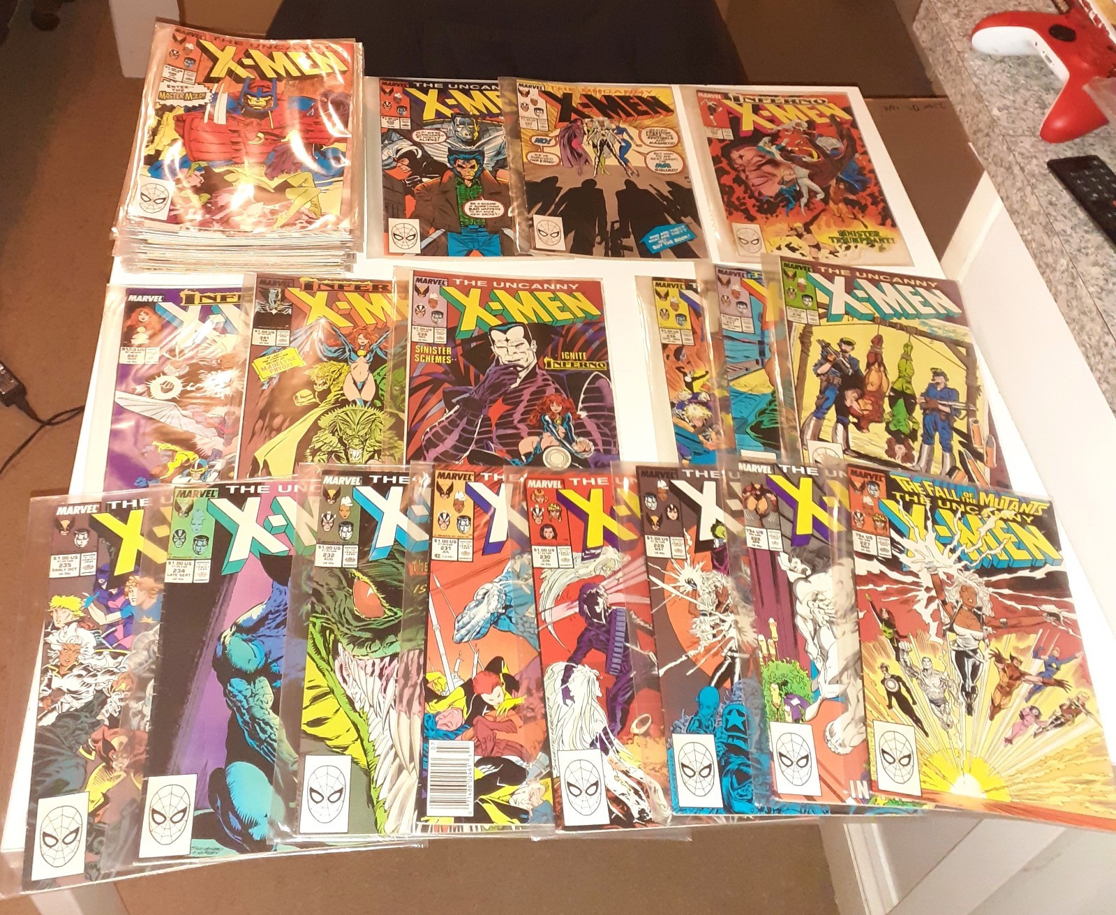 88x Huge UNCANNY X-MEN lot Marvel Comics 1980-1991 Wolverine Doctor Doom Rogue
