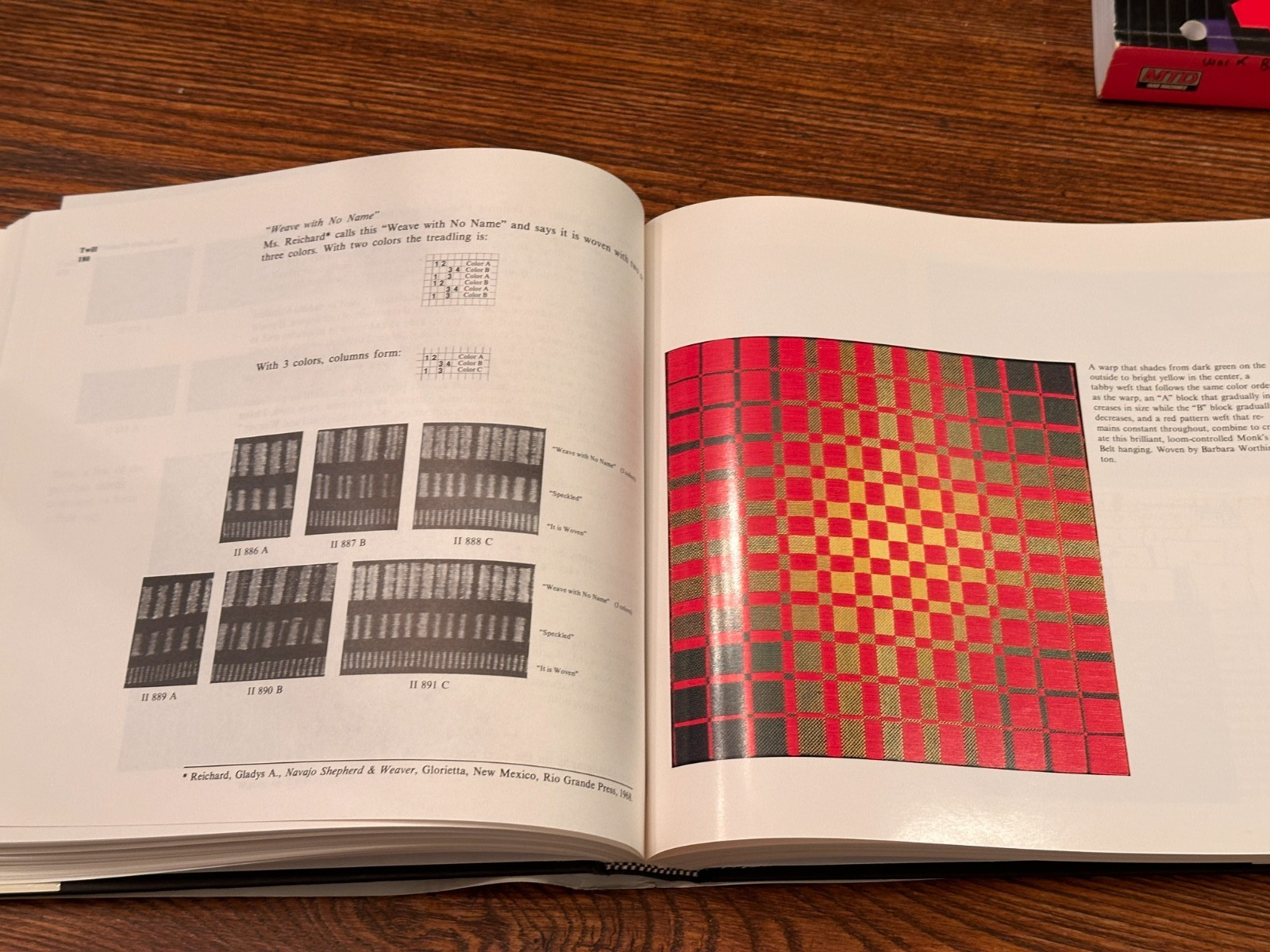 THE WEAVING BOOK Patterns & Ideas Helene Bress hardcover 548 pages