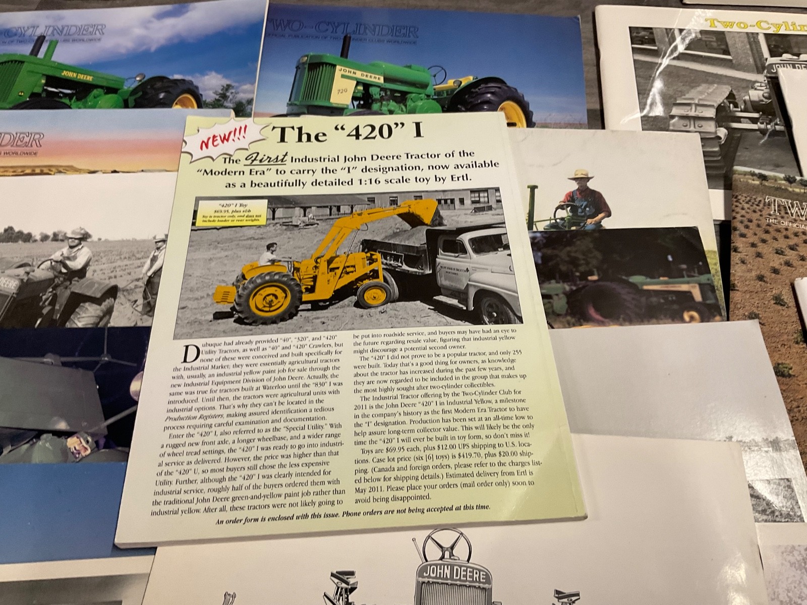 Two-Cylinder Magazine John Deere Tractor Multi Year Lot 25 Total Vintage