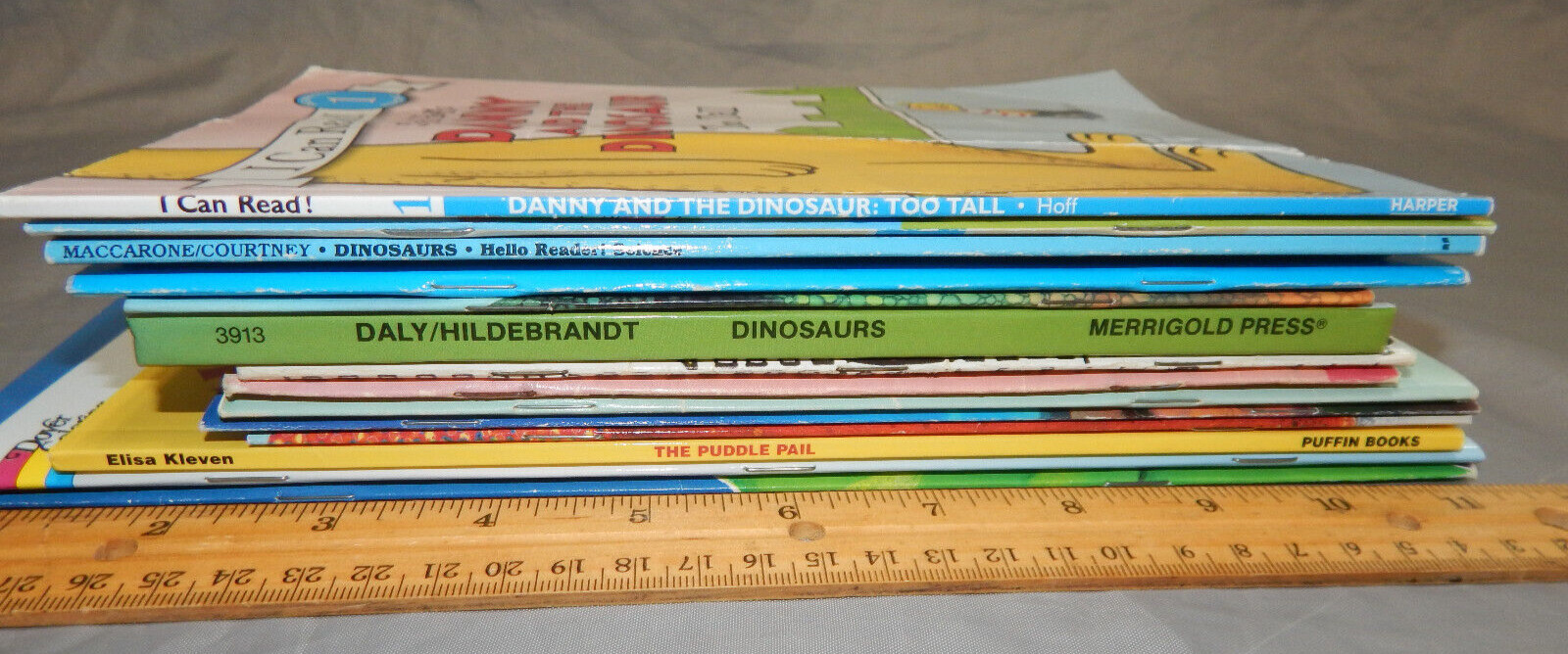 16 kids books DINOSAURS THEMED bulk lot danny crunch munch train galore t-rex
