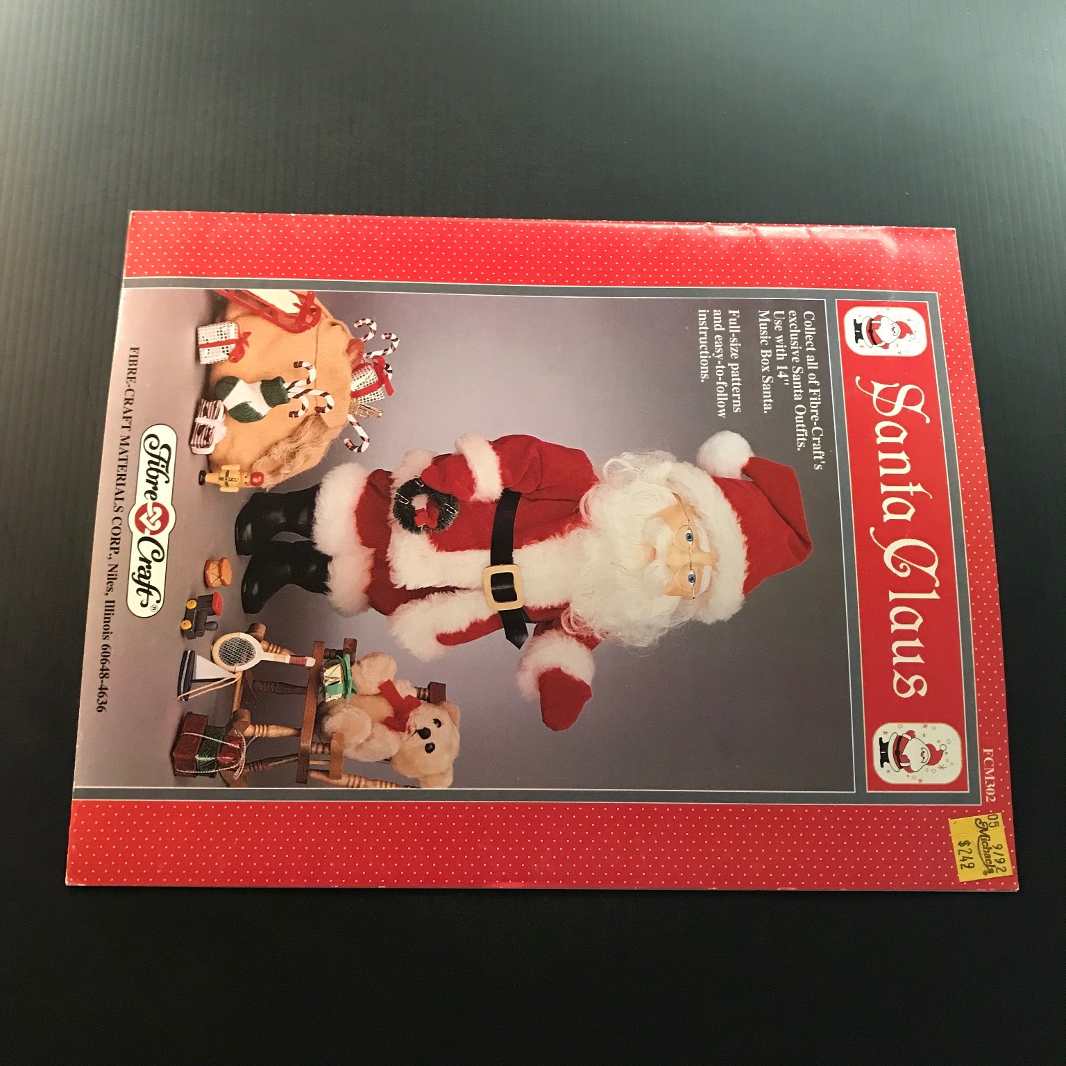 Santa Claus Fibre-Craft FCM302 1992 Pattern Book Doll Outfit Sewing