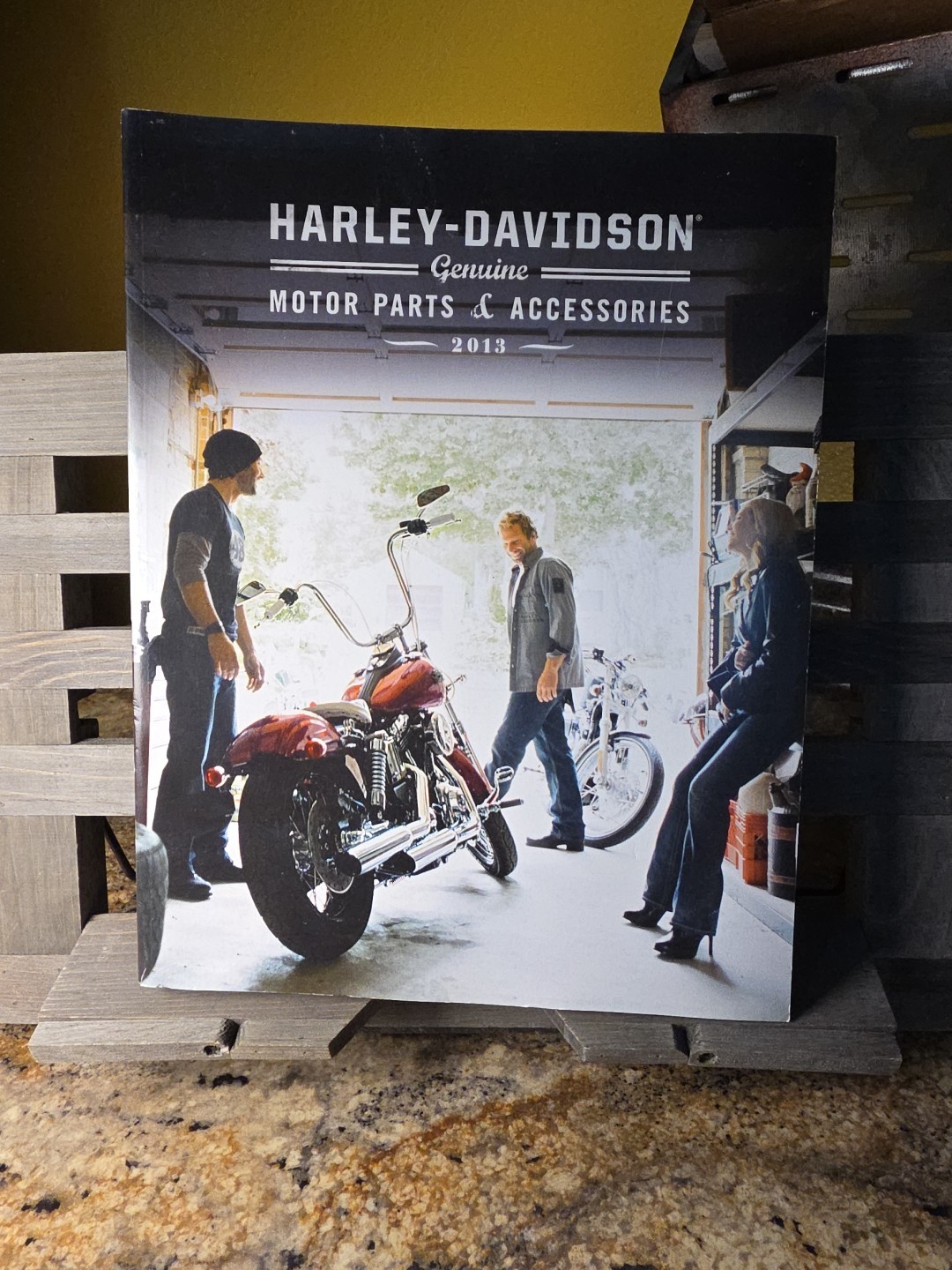 2013 Harley Davidson Genuine Motor Parts & Accessories Catalog Book 880 pages