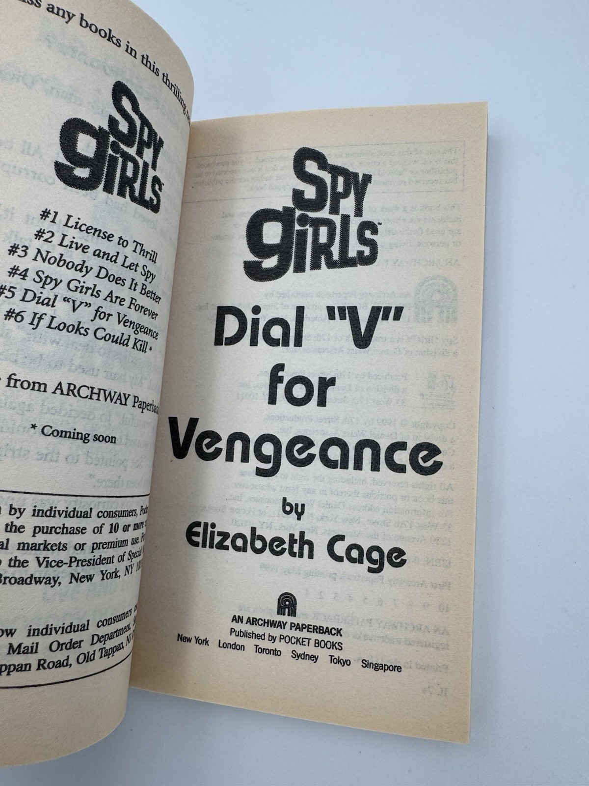 Spy Girls Elizabeth Cage COMPLETE 6 Book Set Full Series Y2K 1998 1999 RARE