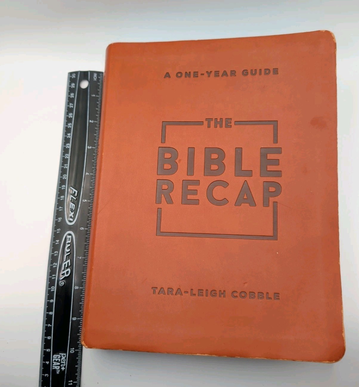 Tara-Leigh Cobble -The Bible Recap: A One-Year Guide To Read Understanding Study