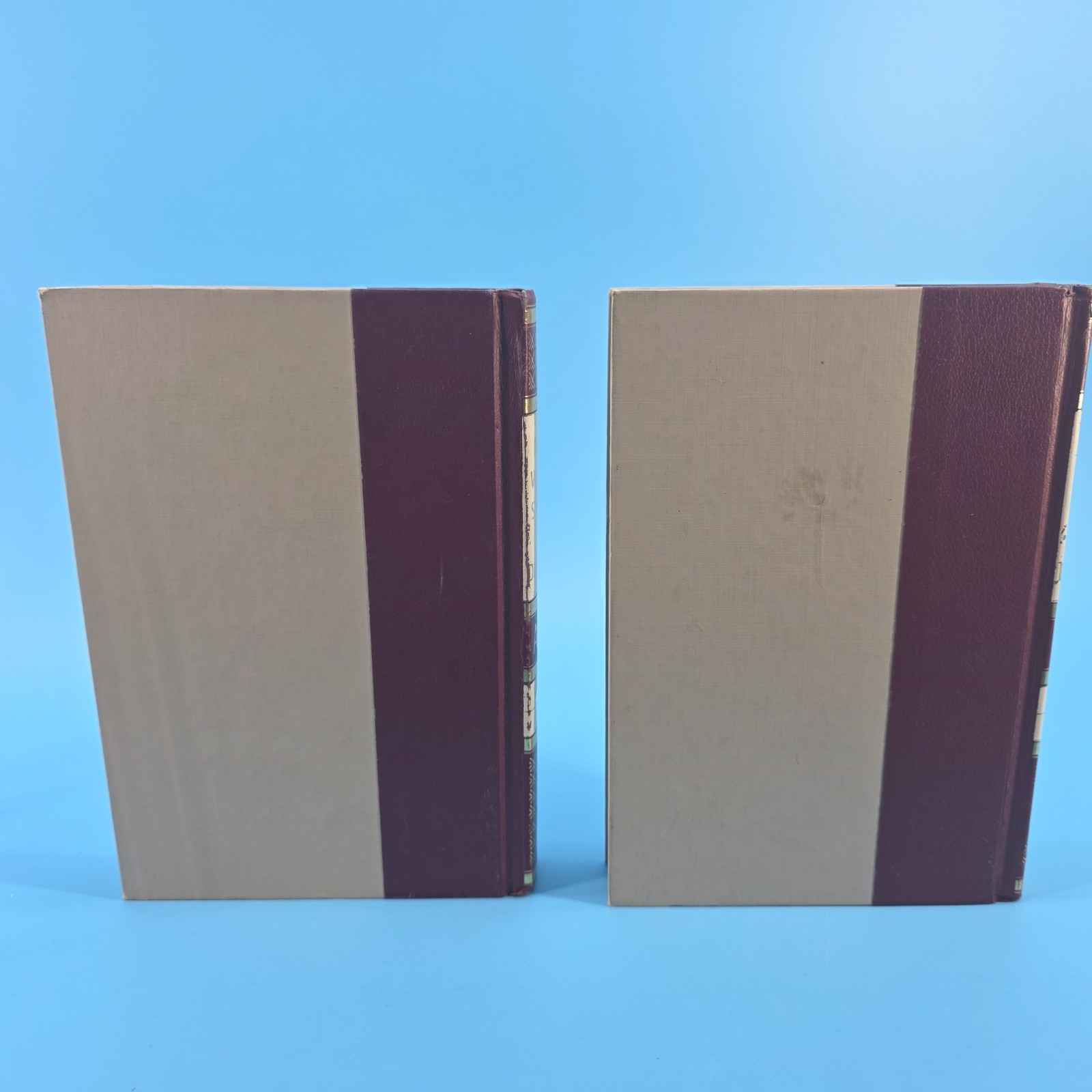 Vintage Funk And Wagnalls Standard 1981 Desk Dictionary Set Volume 1 &2