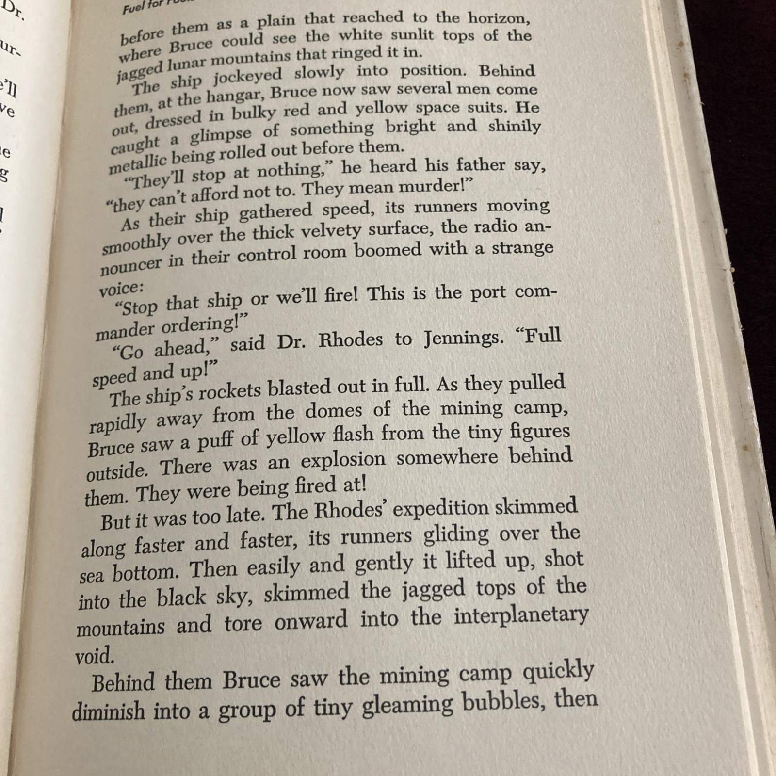 Winston Sci-Fi Series – The Secret of Saturn Rings – First Edition