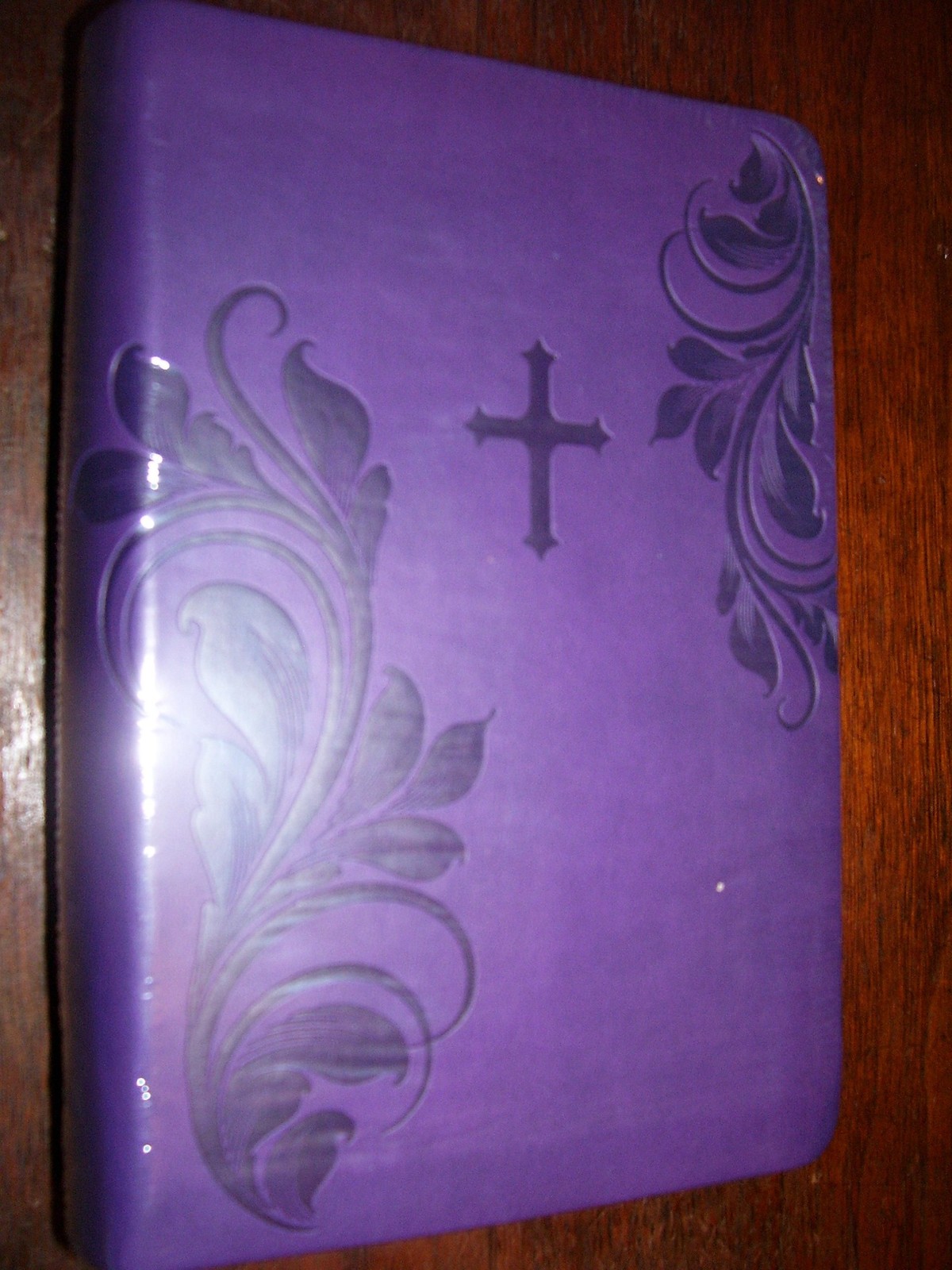 NIV Compact Bible – Purple (complete Bible, small lettering)
