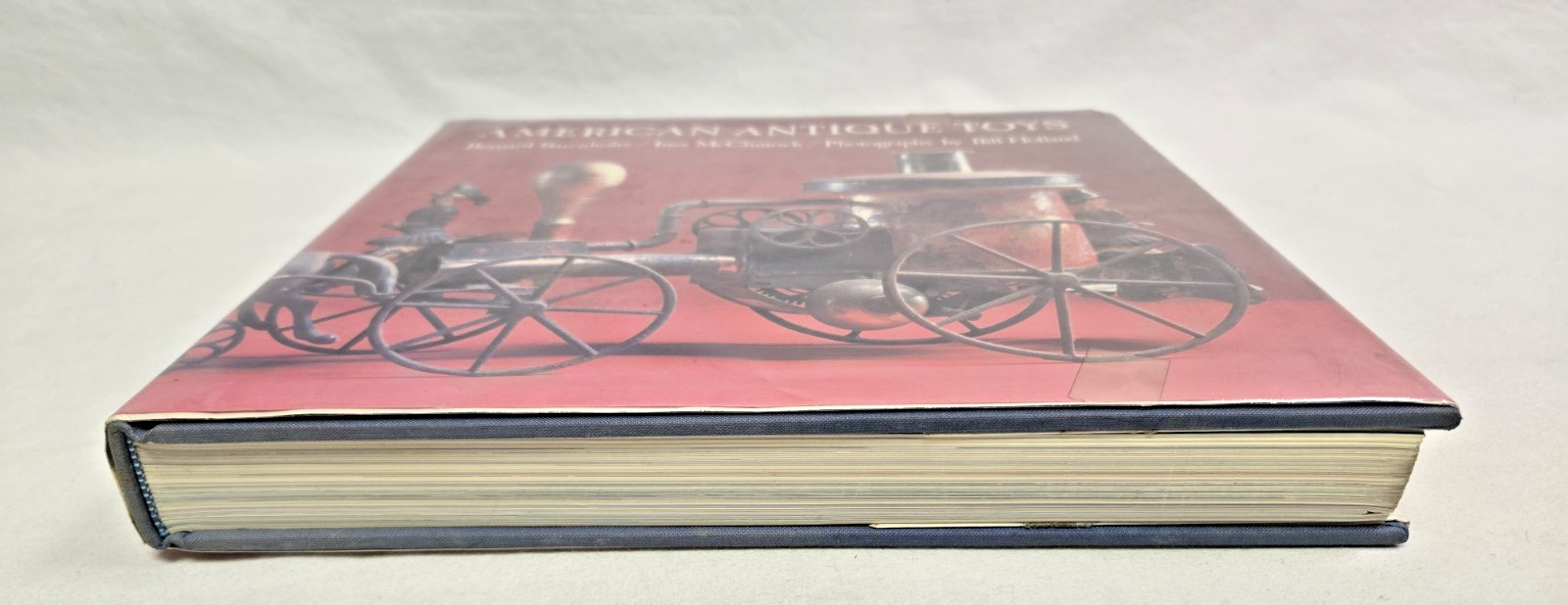 Beautiful Large Coffee Table Book “American Antique Toys” 282 Pages Near Mint