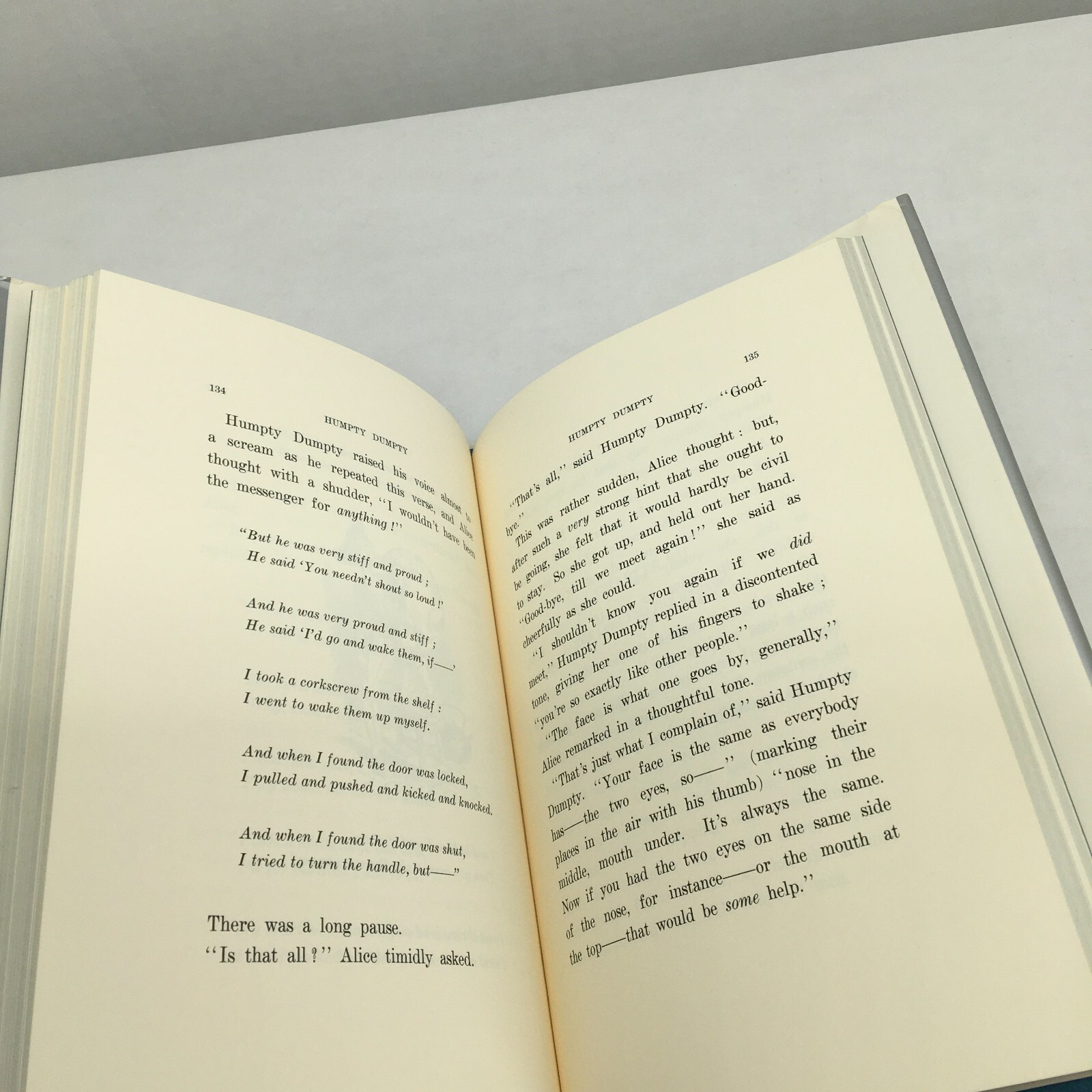 Alice’s Adventures in Wonderland & Through the Looking Glass, Lewis Carroll Set
