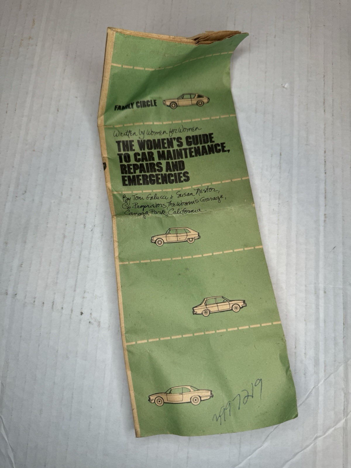 Family Circle Women’s Guide to Car Maintenance Pamphlet