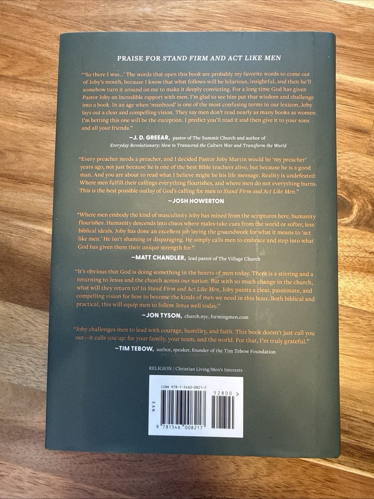 Stand Firm And Act Like Men: Becoming The Man You Were Creat…