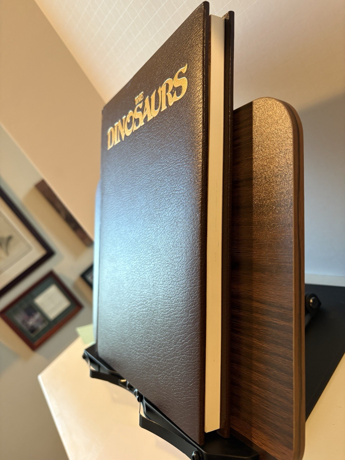 The Dinosaurs, Signed Limited 1st Edition 1981, 163/250 AP, Stout, Service