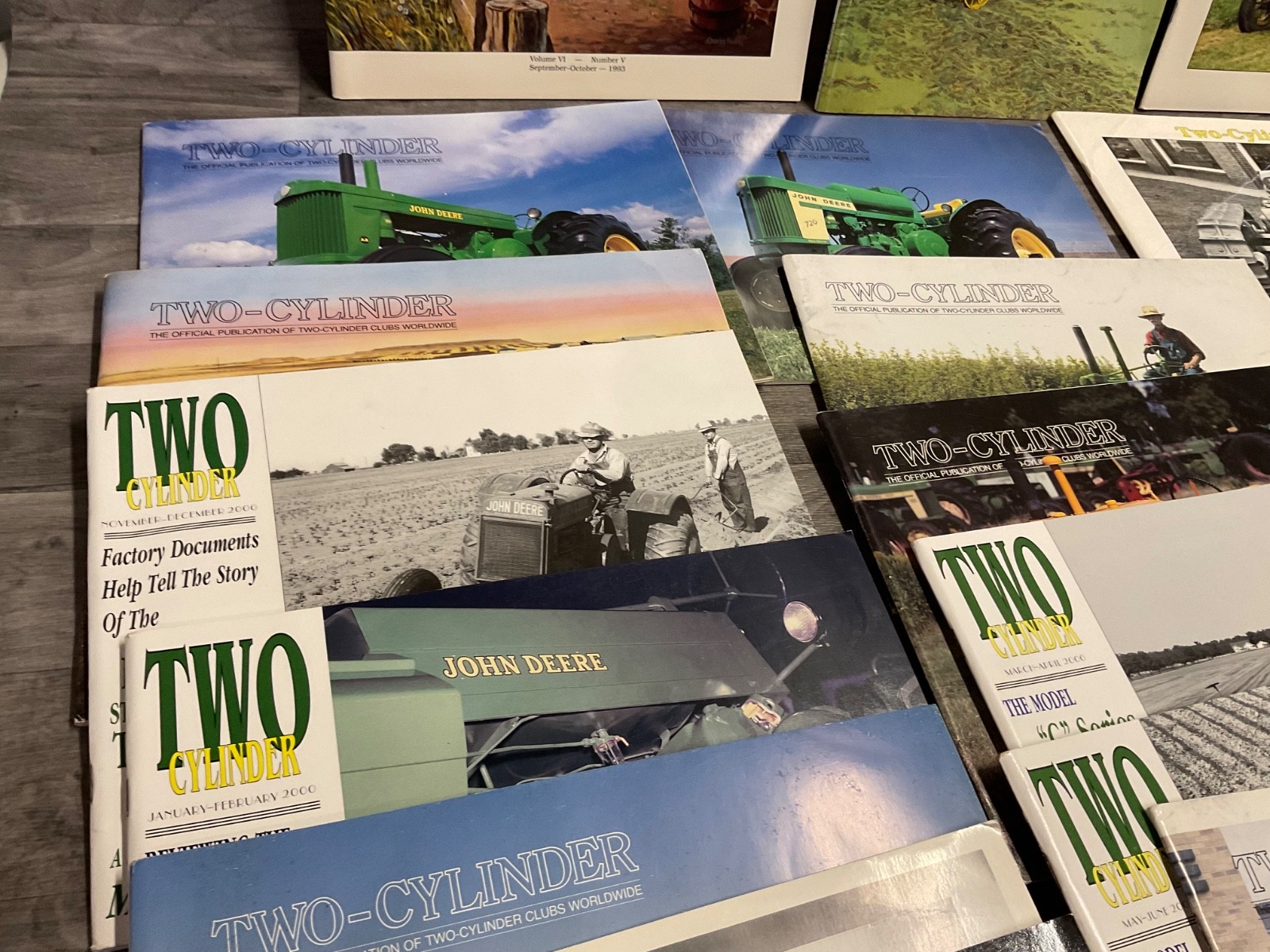 Two-Cylinder Magazine John Deere Tractor Multi Year Lot 25 Total Vintage