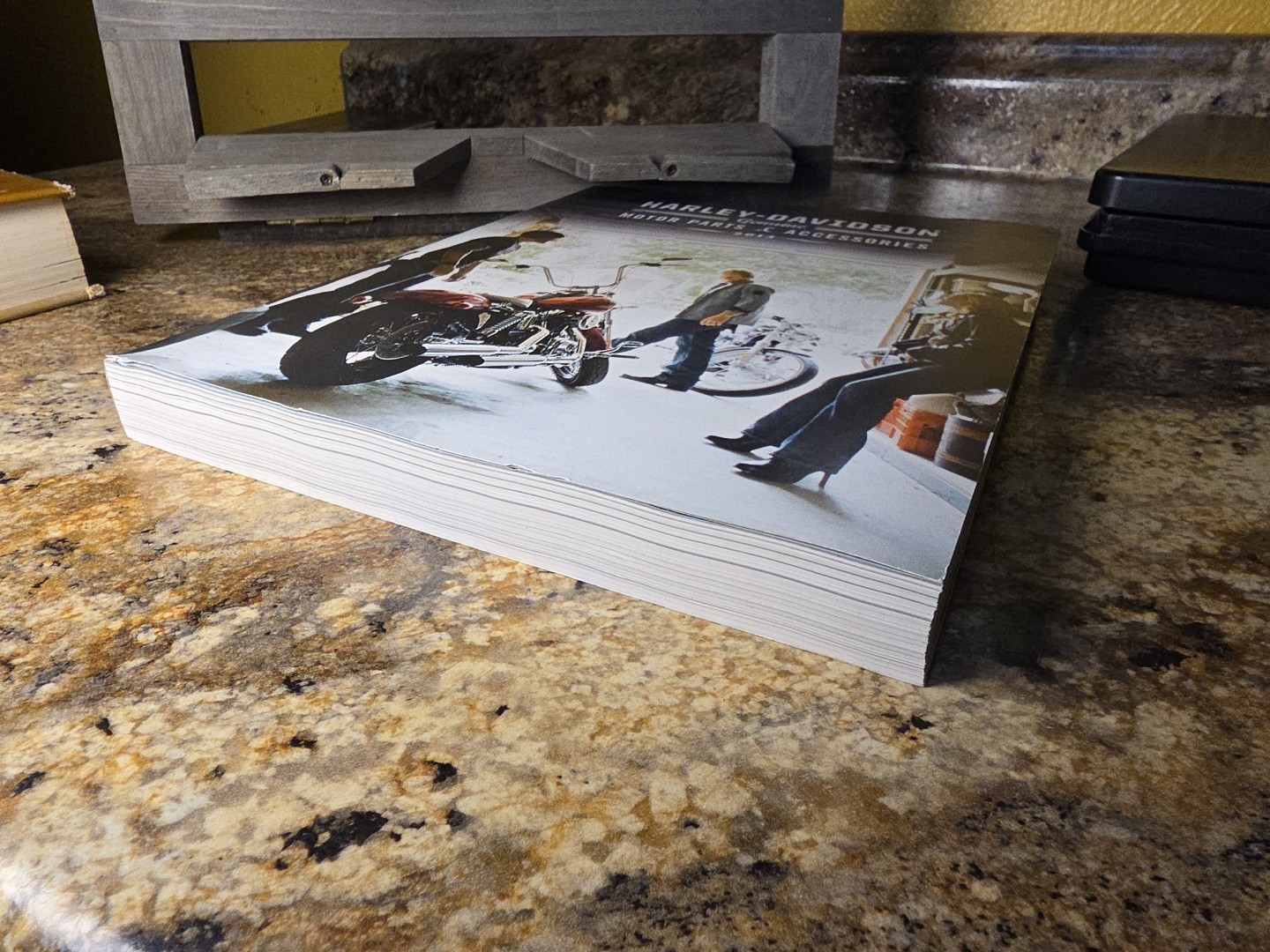 2013 Harley Davidson Genuine Motor Parts & Accessories Catalog Book 880 pages