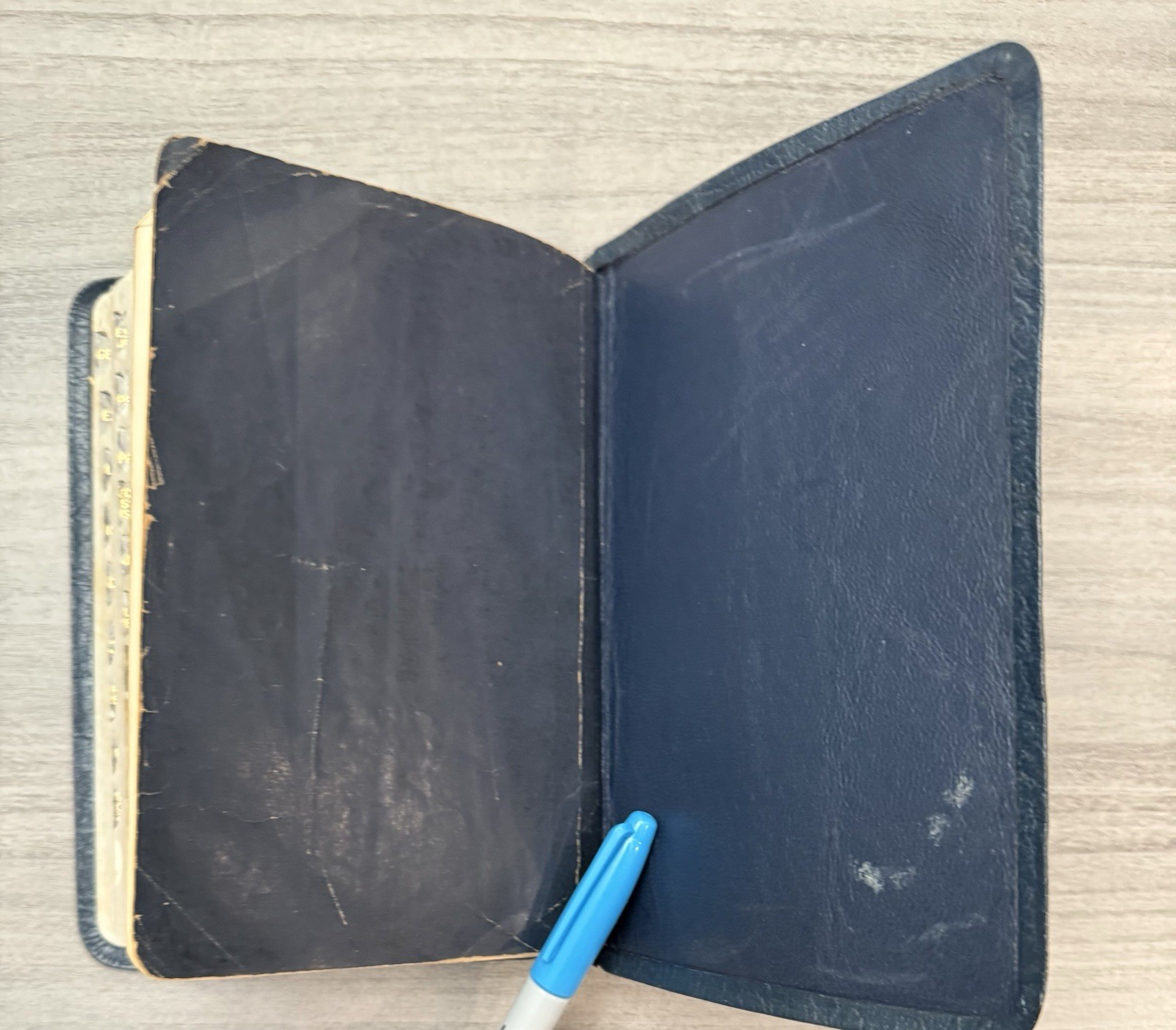 RARE 1963 Compact Harper BLUE MOROCCO Leather KJV Bible Eyre Spottiswoode 2400X