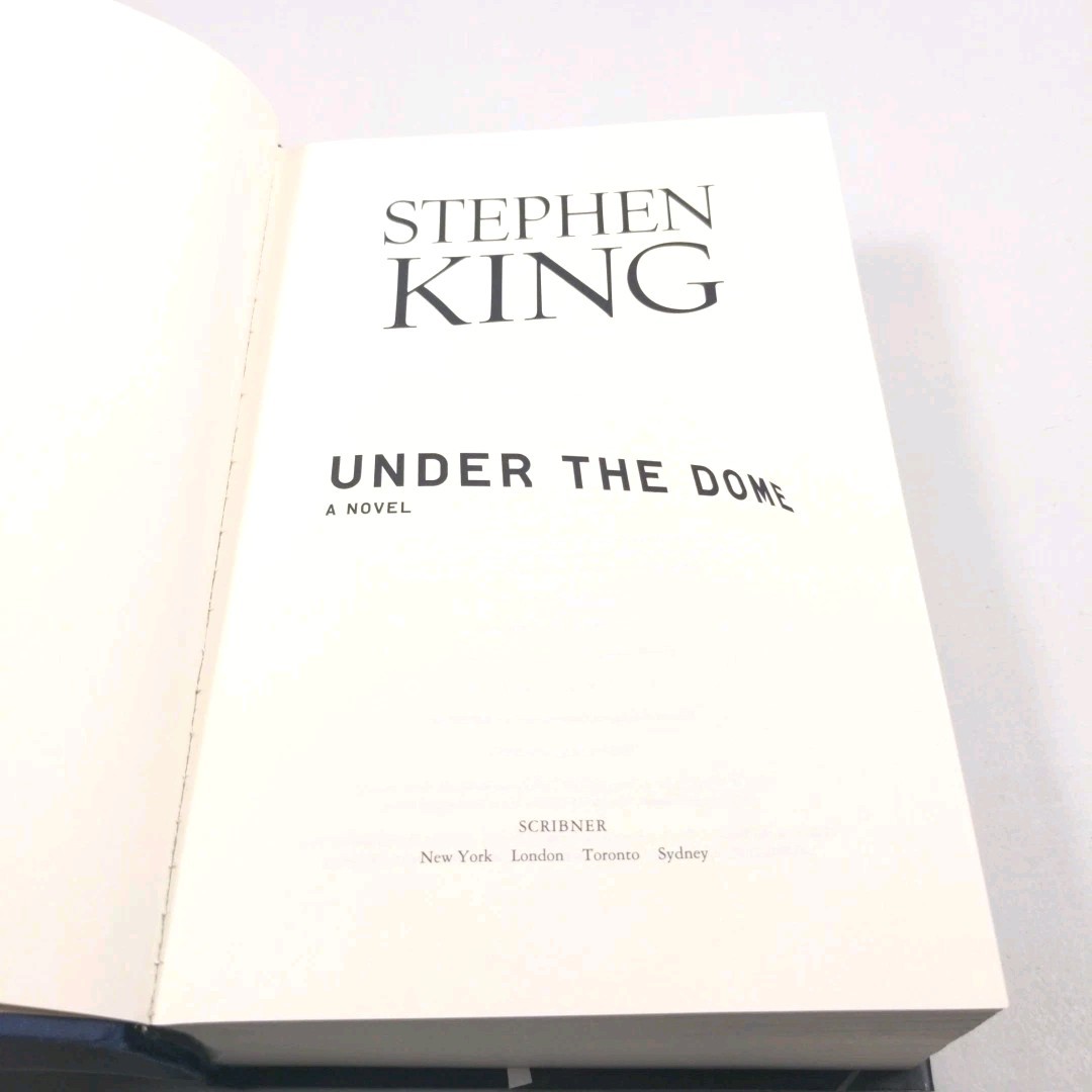 Under the Dome | by Stephen King | 2009 | First Edition, 1st Printing HC/DJ