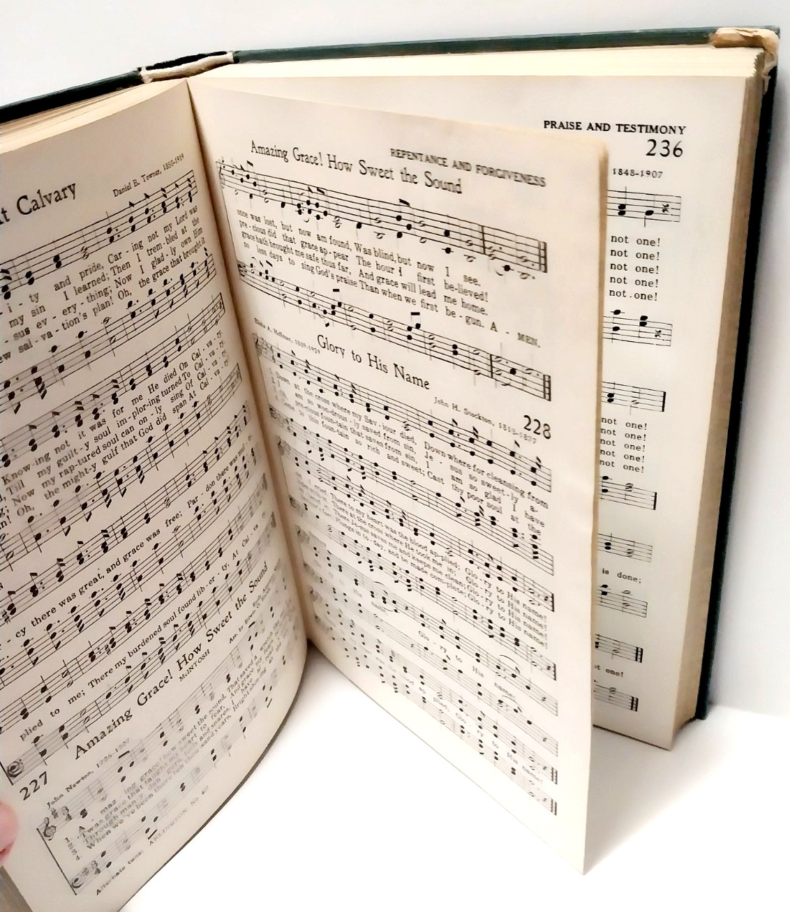 WORSHIP & SERVICE Hymnal 1968 ~ HOPE PUBLISHING CO. 512 PAGES SCRIPT. READINGS