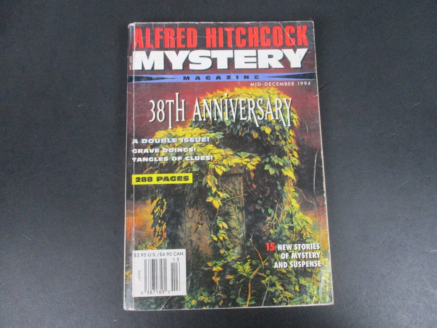 Alfred Hitchcock Mystery Magazine December 1994 38th Anniversary 288 Pages