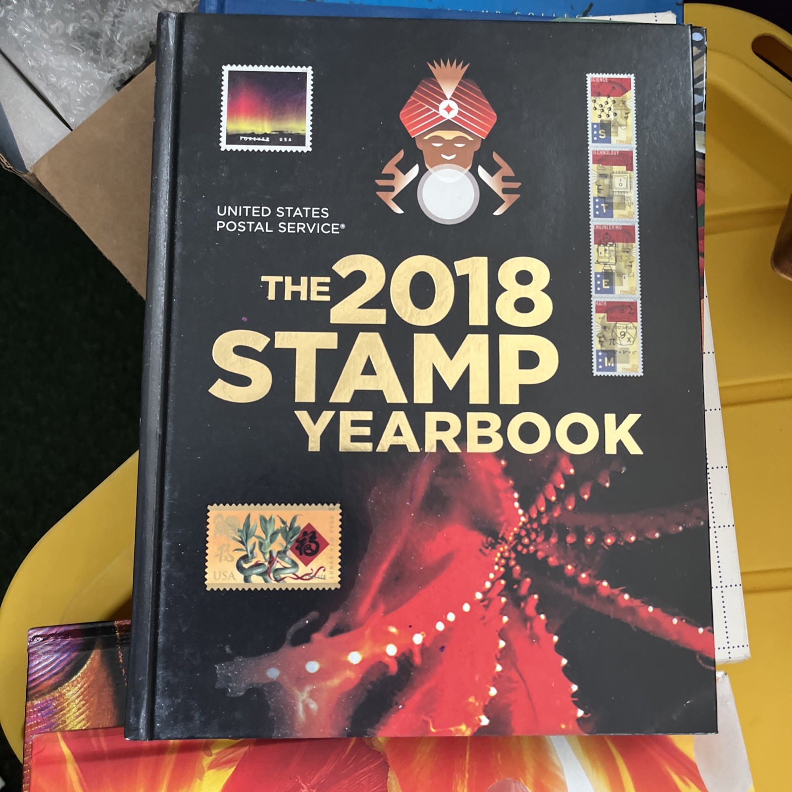 lot 8 stamp postal yearbook , 1994-2000-2017-2018-2019-2021- 2022-2023