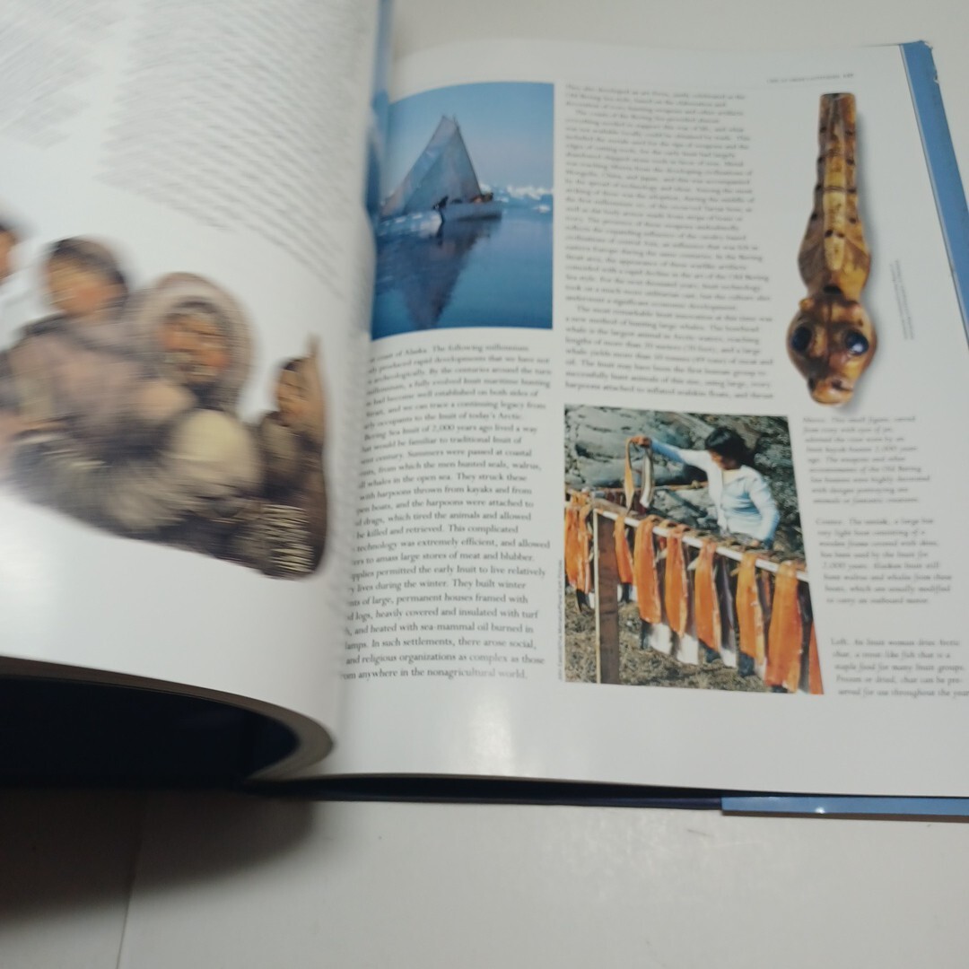 Polar Regions The Illustrated Library Of The Earth