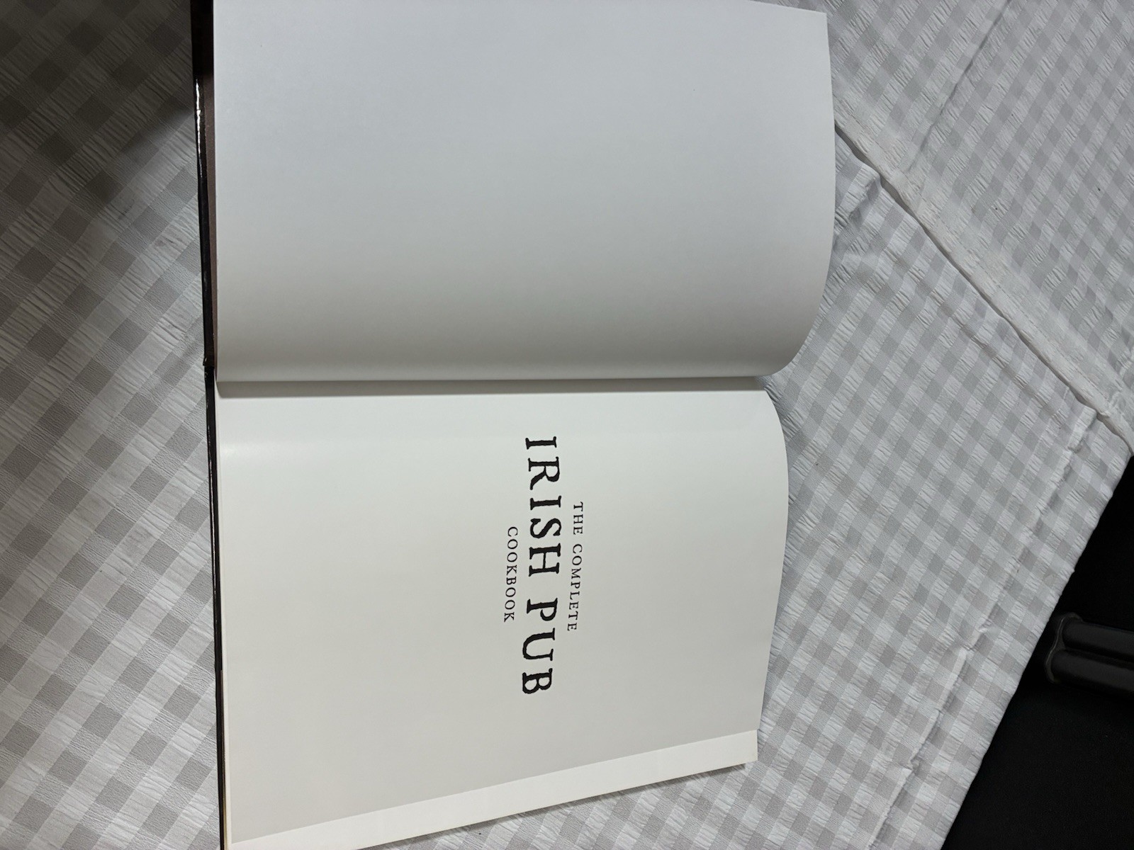 The Complete Irish Pub Cookbook by Parragon Books (2019, Hardcover)