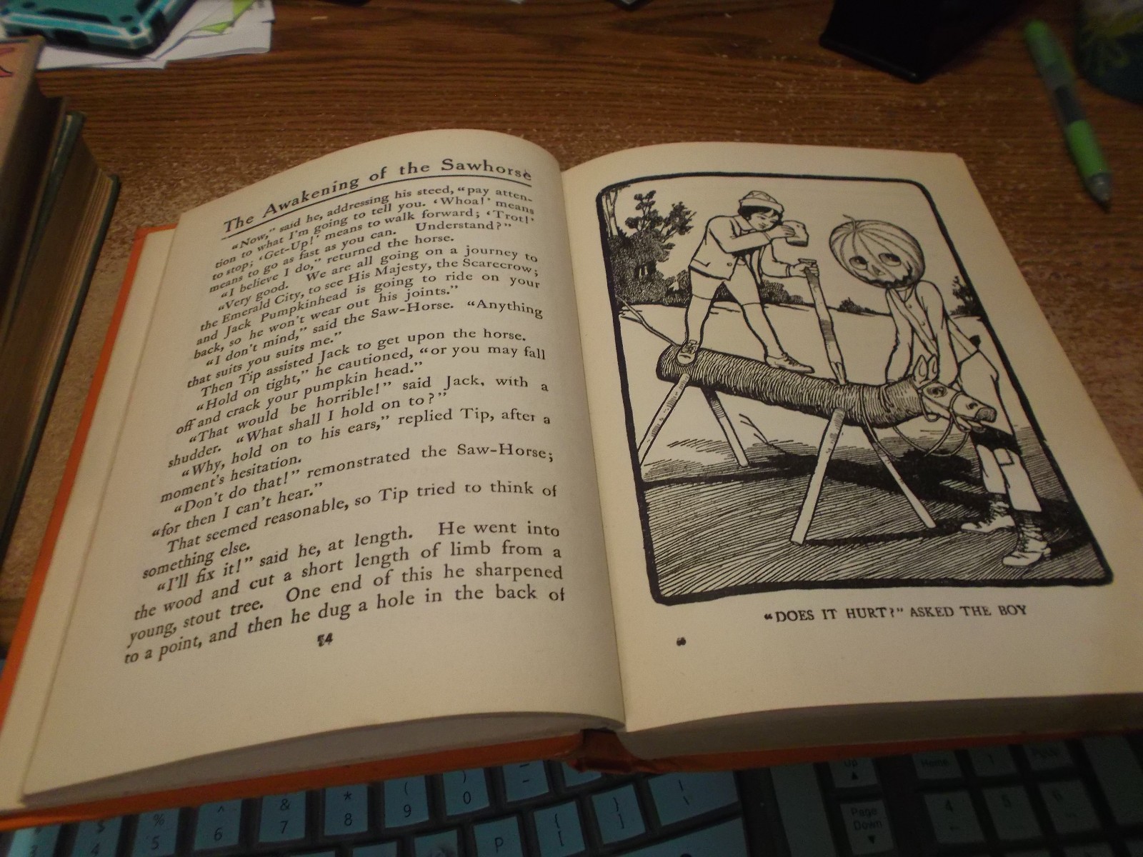 12 – Oz Books by L. Frank Baum – Illust by J. Neill – Reilly & Lee – HC