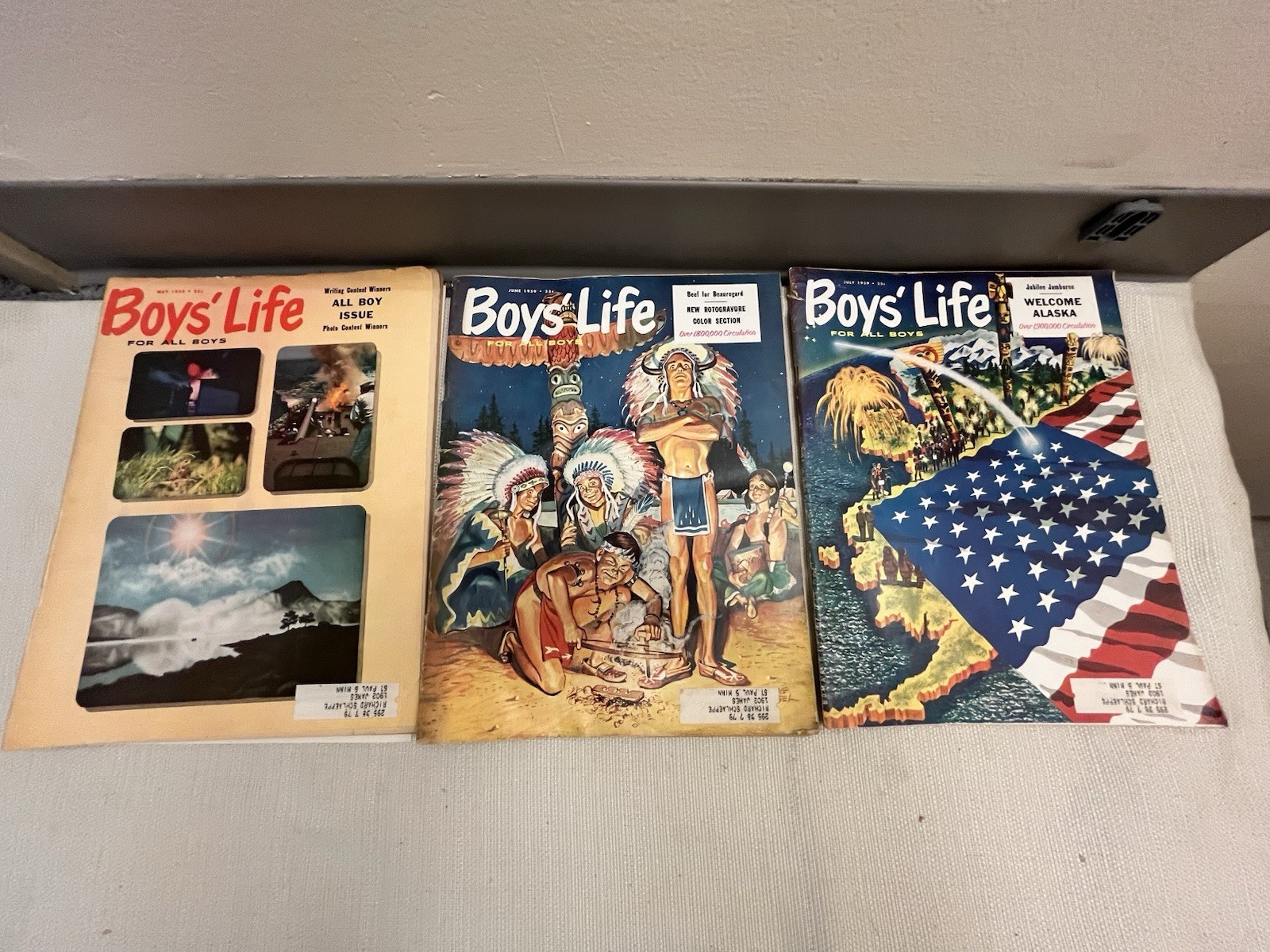 Vintage Lot of 1958- 1959 Boys Life Magazines Lot of 17
