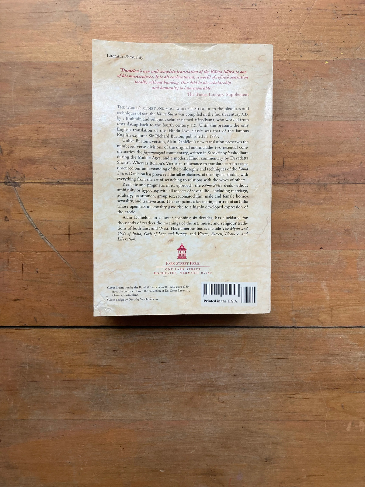 The Complete Kāmā Sūtra. Translated by Alain Daniélou. Park Street Press. 1994.