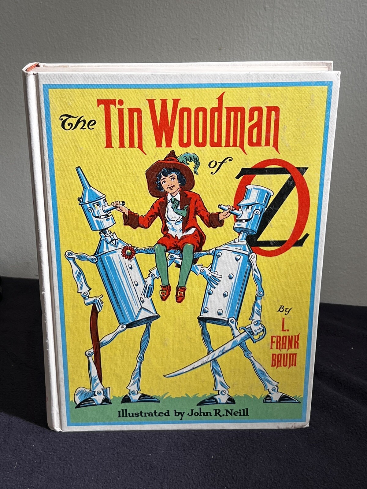 4 1960’s white spine OZ reprints L. Frank Baum HC