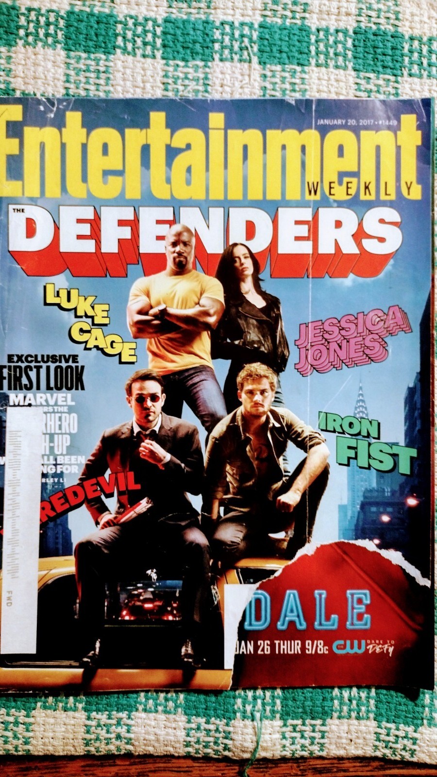 Entertainment Weekly Magazine Jan 20, 2017 – The Defenders, Marvel Superheros