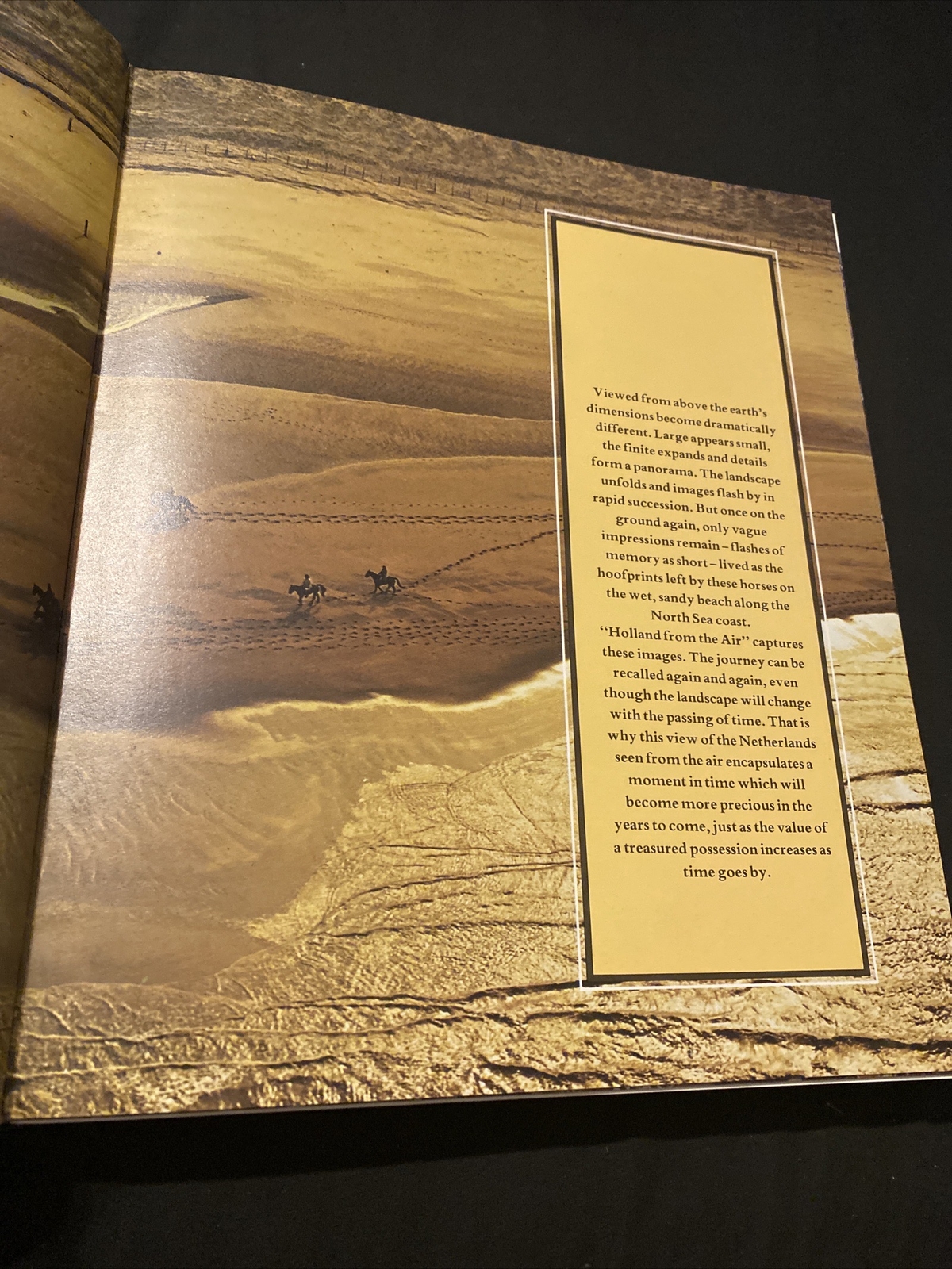 Reader’s Digest HOLLAND FROM THE AIR 1987 hardcover