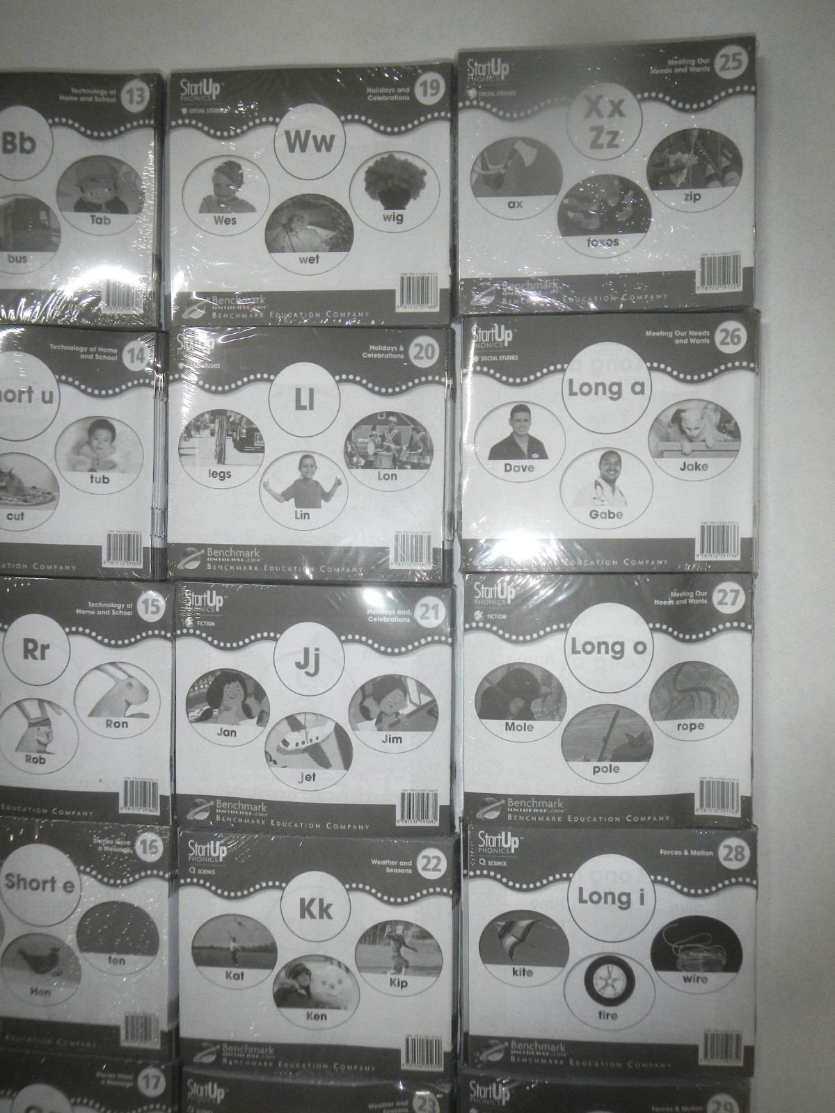 Benchmark Decodables Readers Grade K Take Home Book 25 Copy Complete Set
