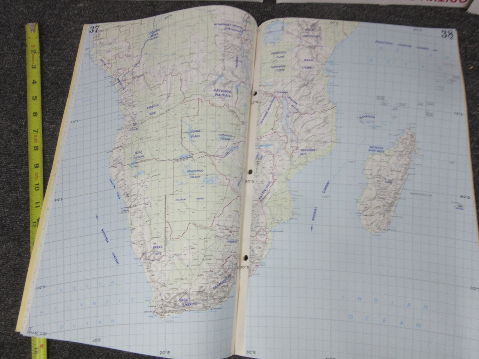 1985 Space Shuttle Earth Observations Project Physiographic Atlas booklet Book
