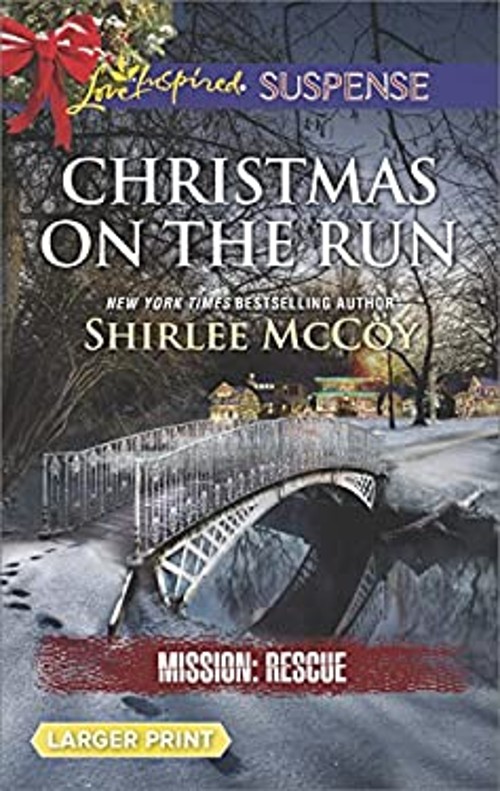 Christmas on the Run Mass Market Paperbound Shirlee McCoy
